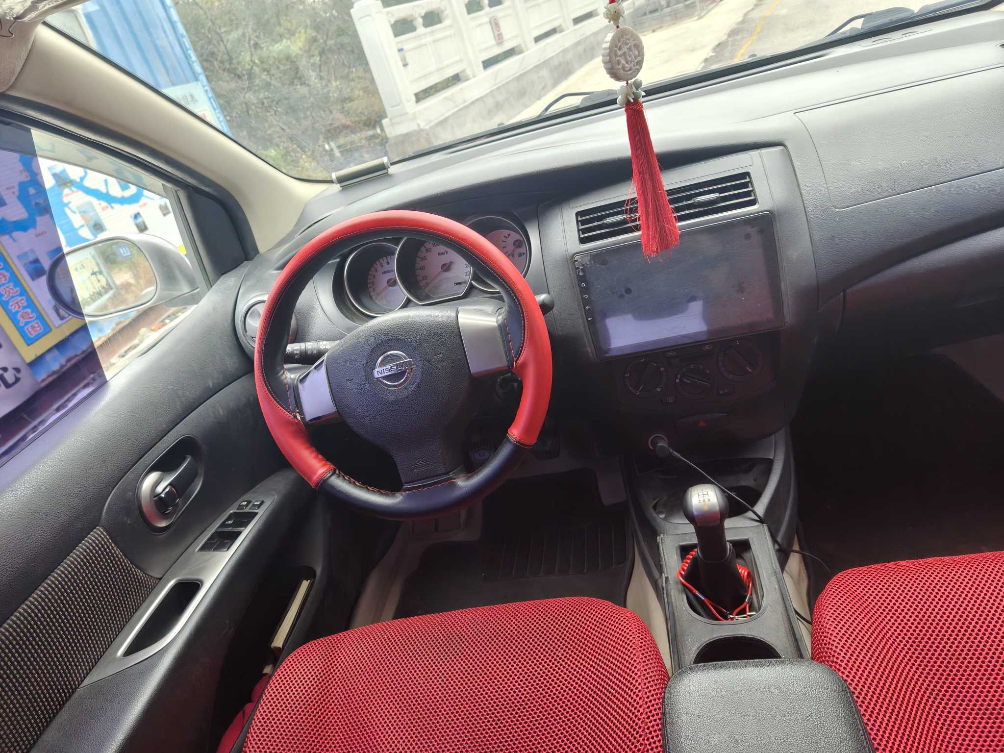 日产 骊威 2012 汽车图片 #9