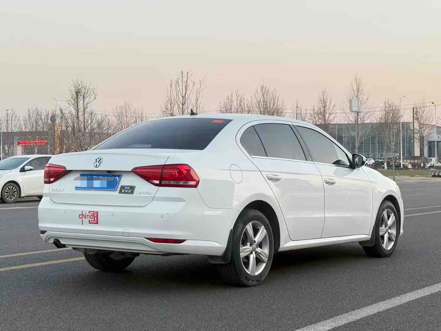 Volkswagen Lavida 2018 car image #9