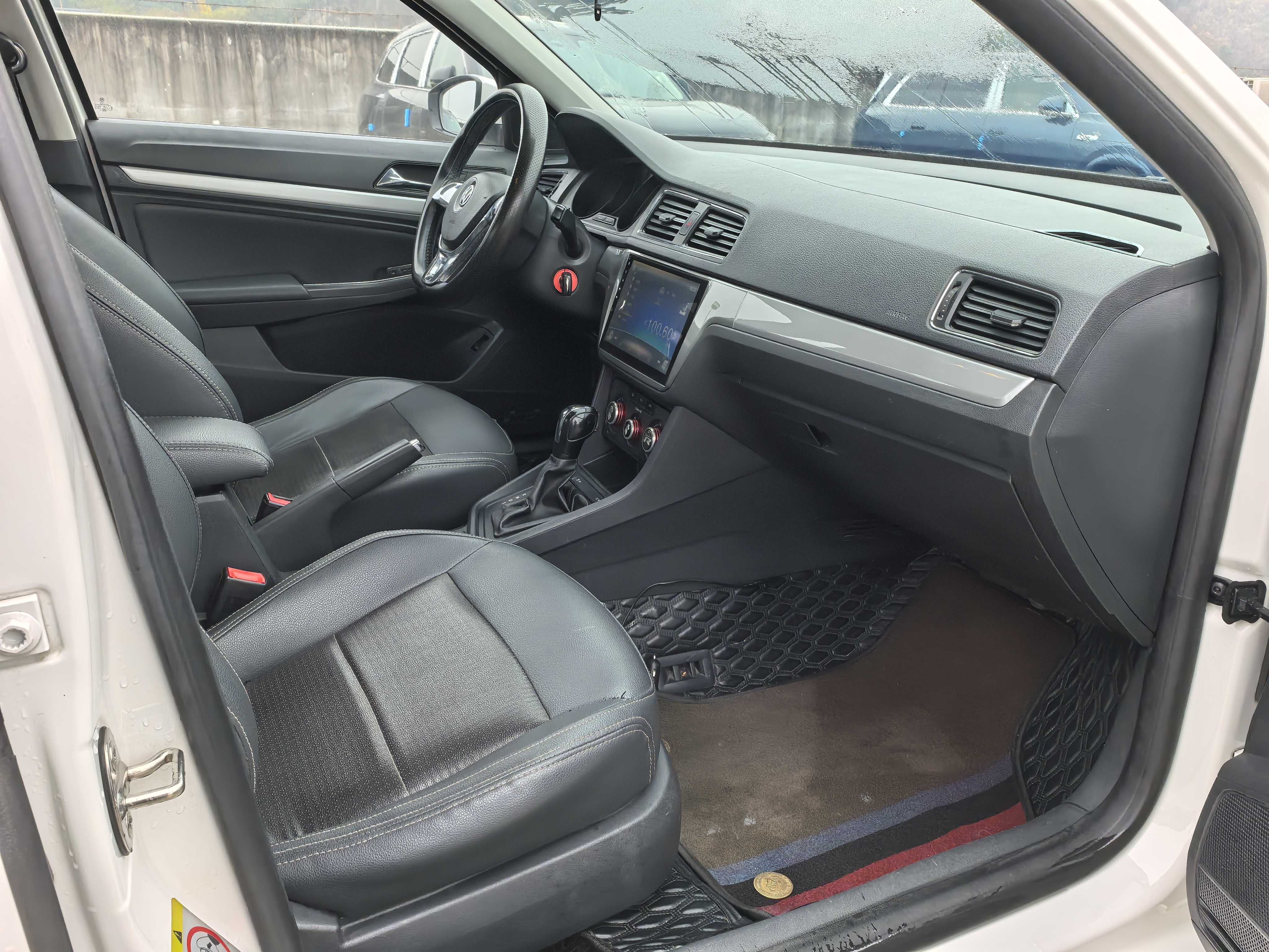 Volkswagen Lavida 2016 car image #9