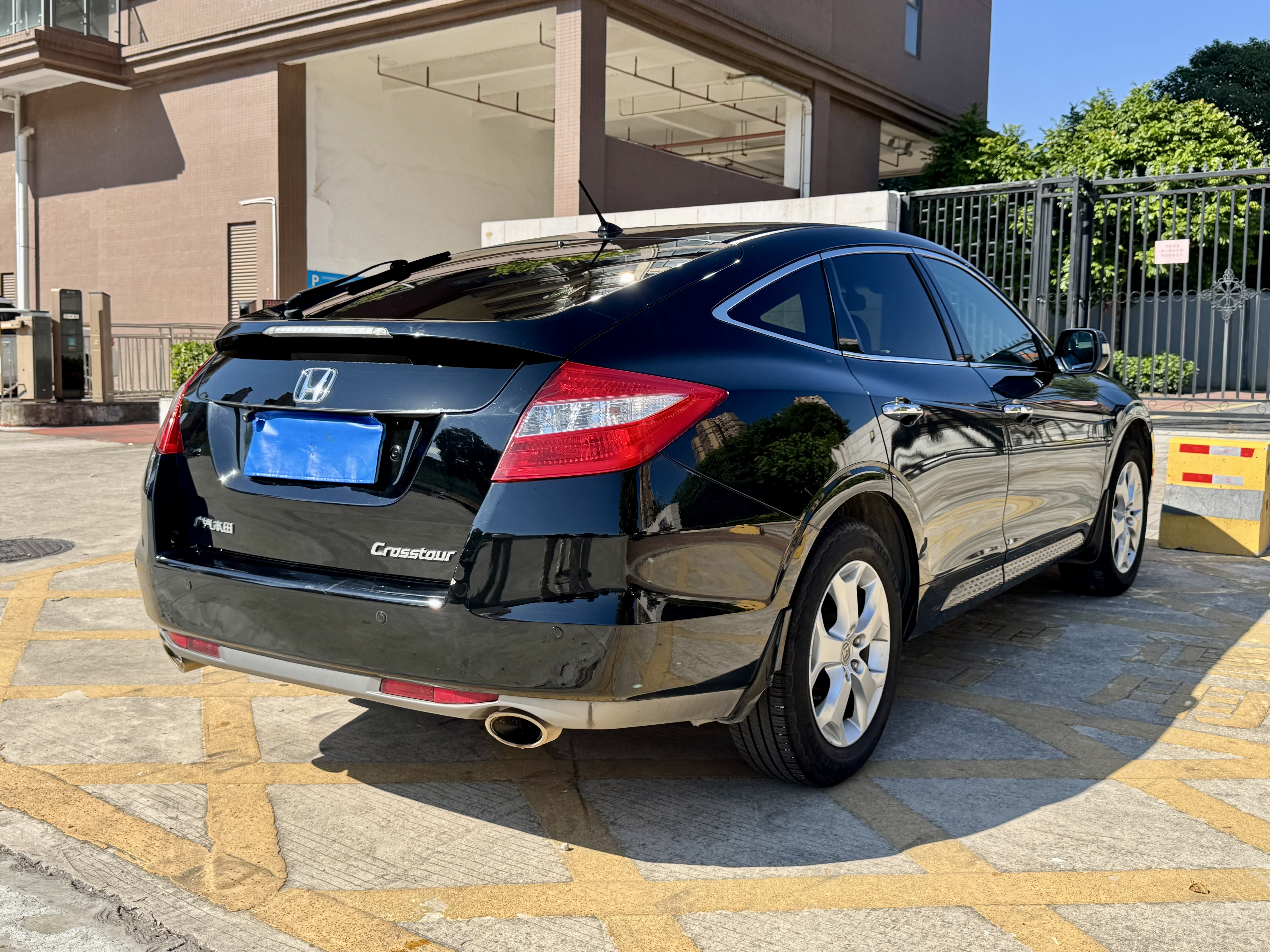 Honda CROSSTOUR 2012 immagine di auto #9