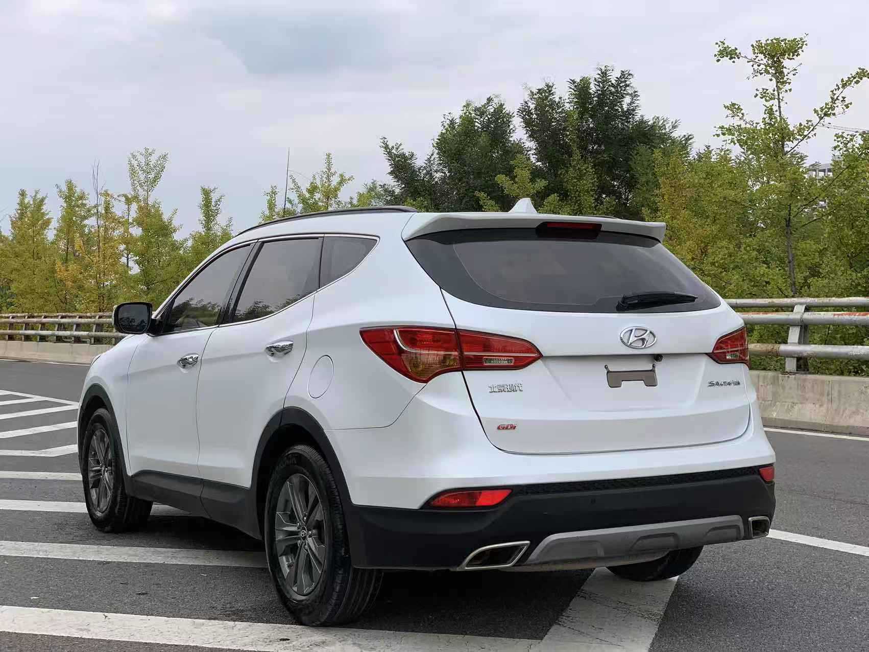 Hyundai Santa Fe 2013 #9 Hyundai Santa Fe 2013 car image #9