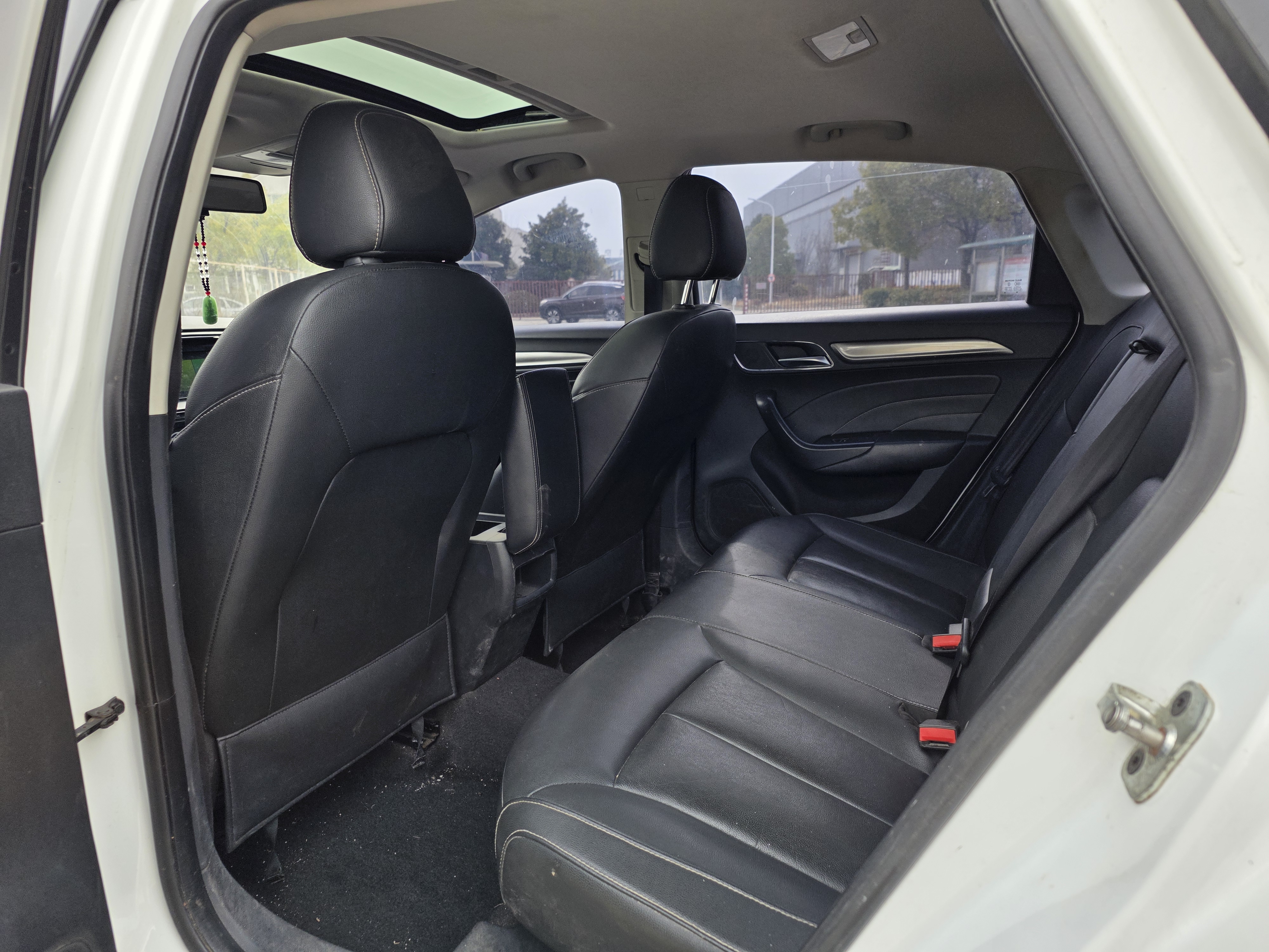 荣威 荣威i6 2018 汽车图片 #9