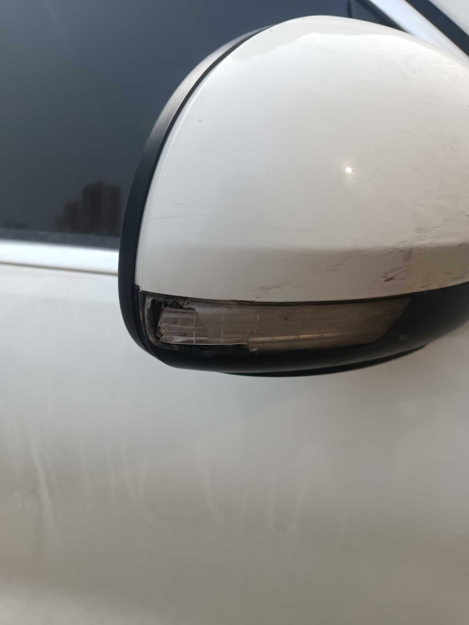 Volkswagen Tiguan 2026 car image #9
