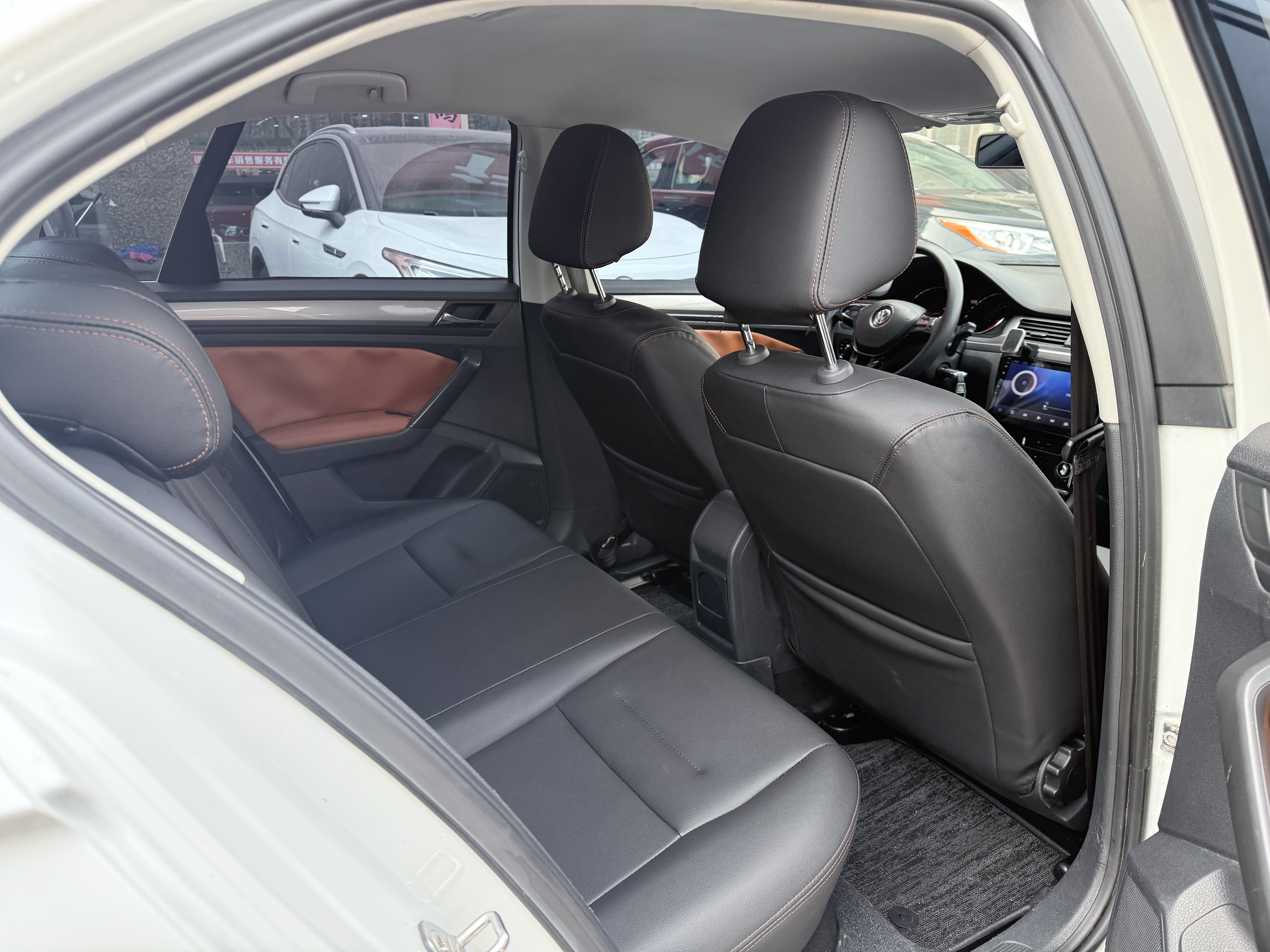 Volkswagen Bora 2017 immagine di auto #9