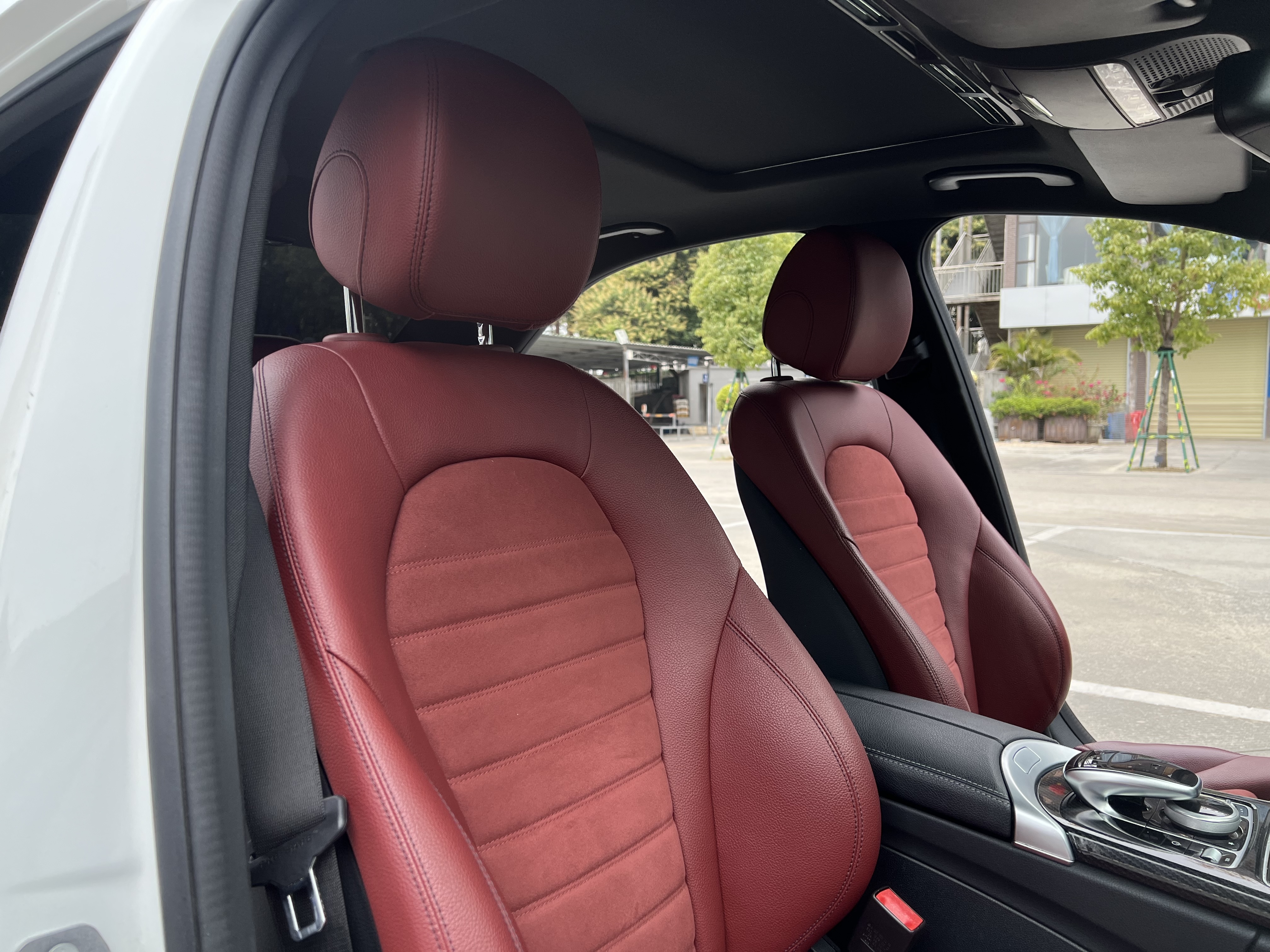 Mercedes-Benz C Class 2017 car image #9