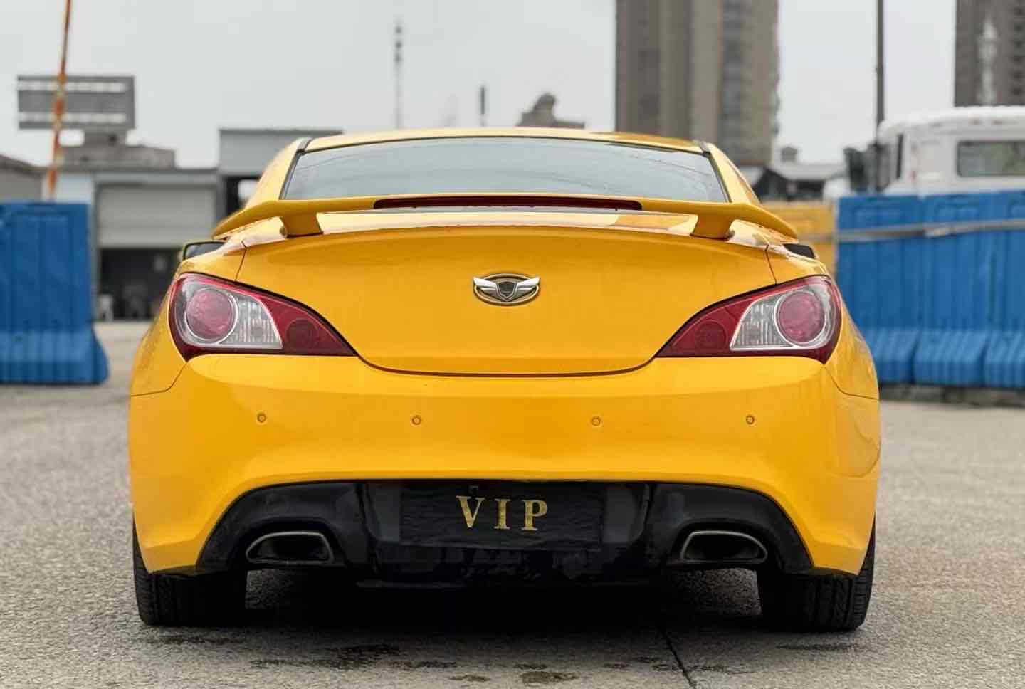 Hyundai Rohens 2012 car image #9