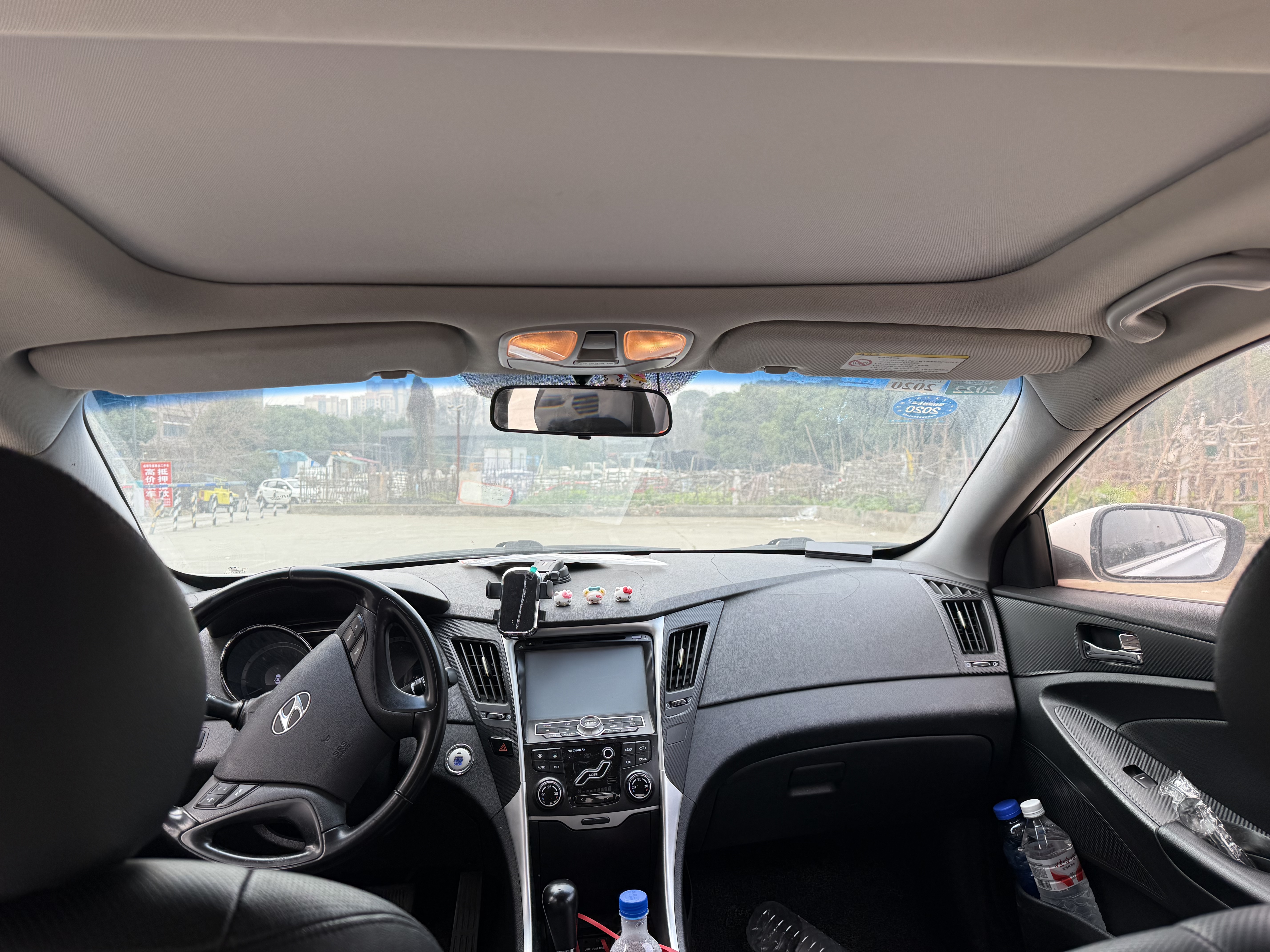 Hyundai Sonata 2014 car image #9