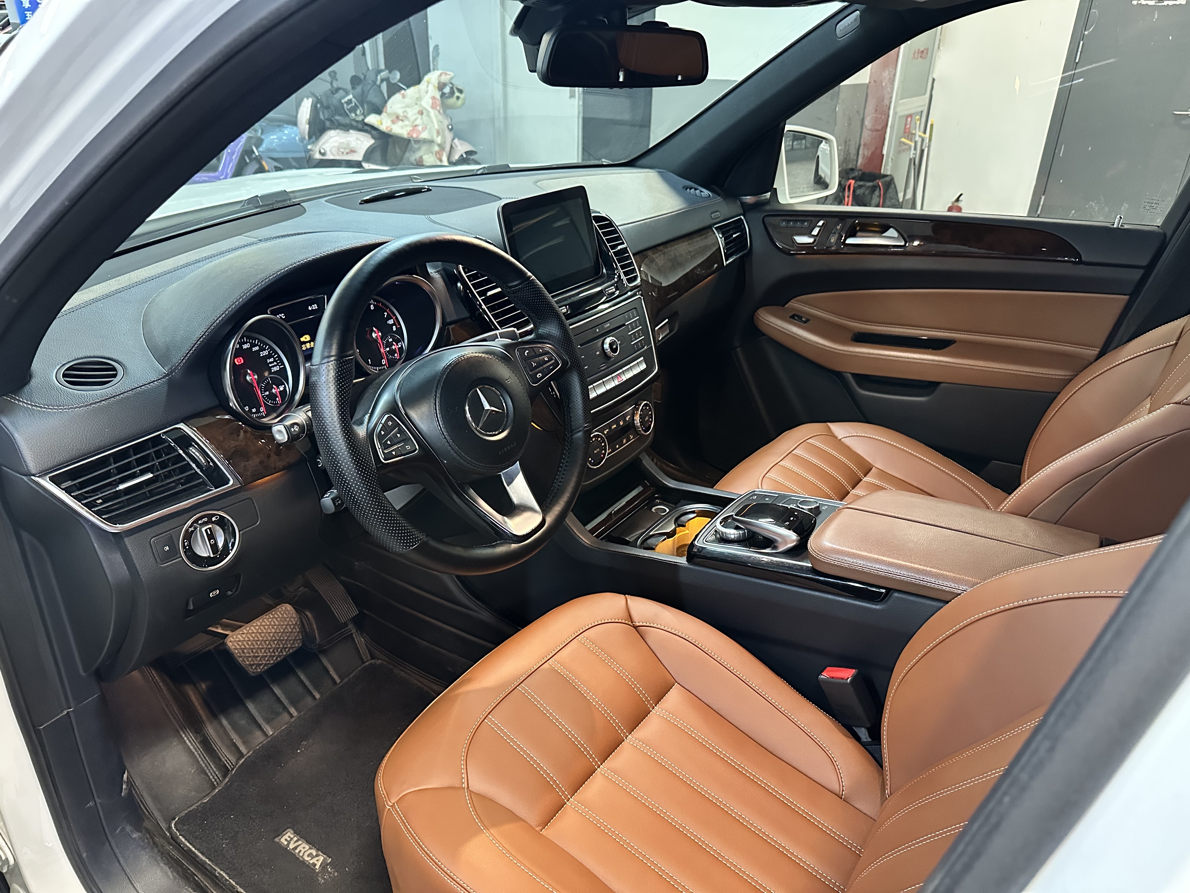 奔驰 2017 汽车图片 #9