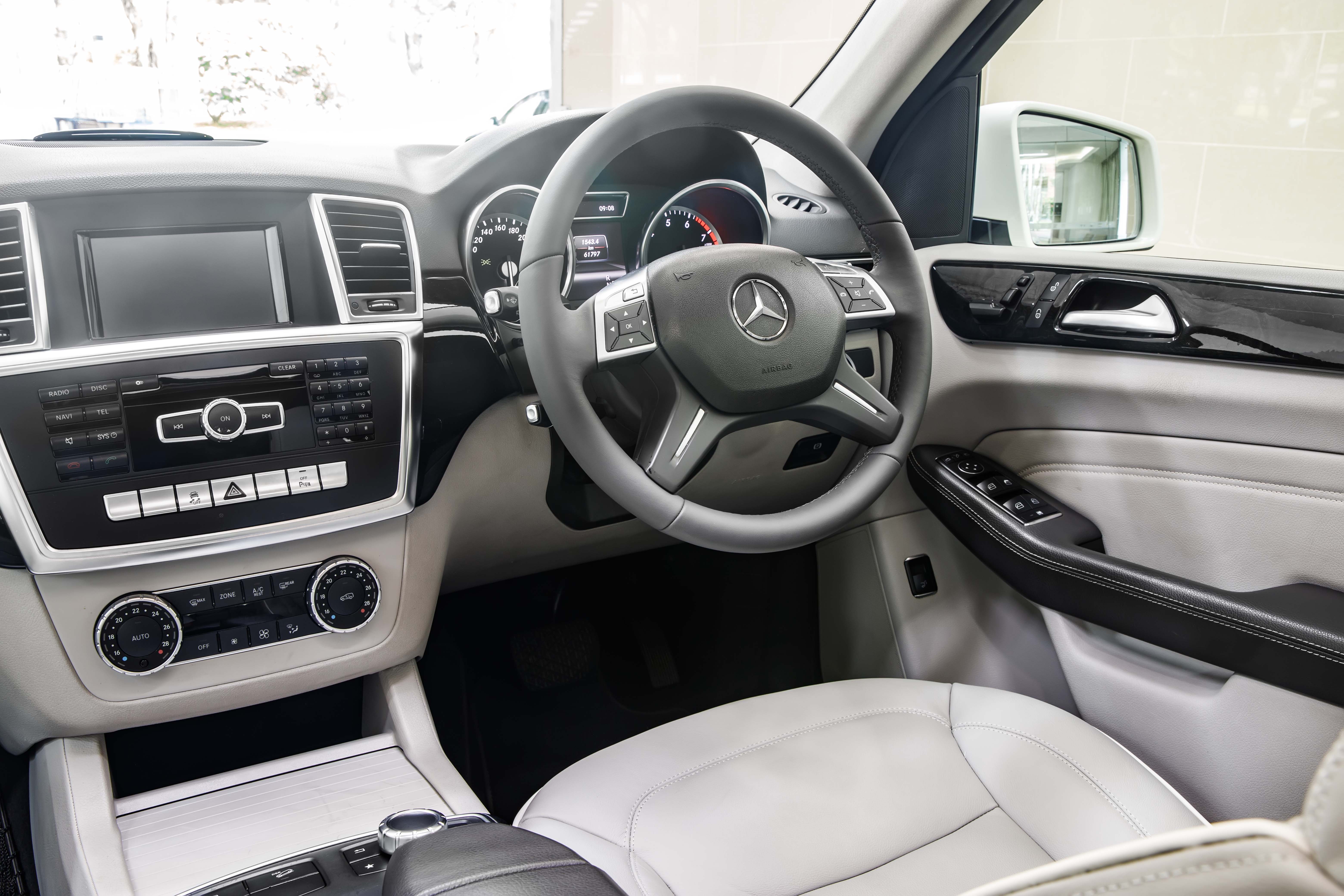 Mercedes-Benz M Class 2013 #9 Mercedes-Benz M Class 2013 car image #9