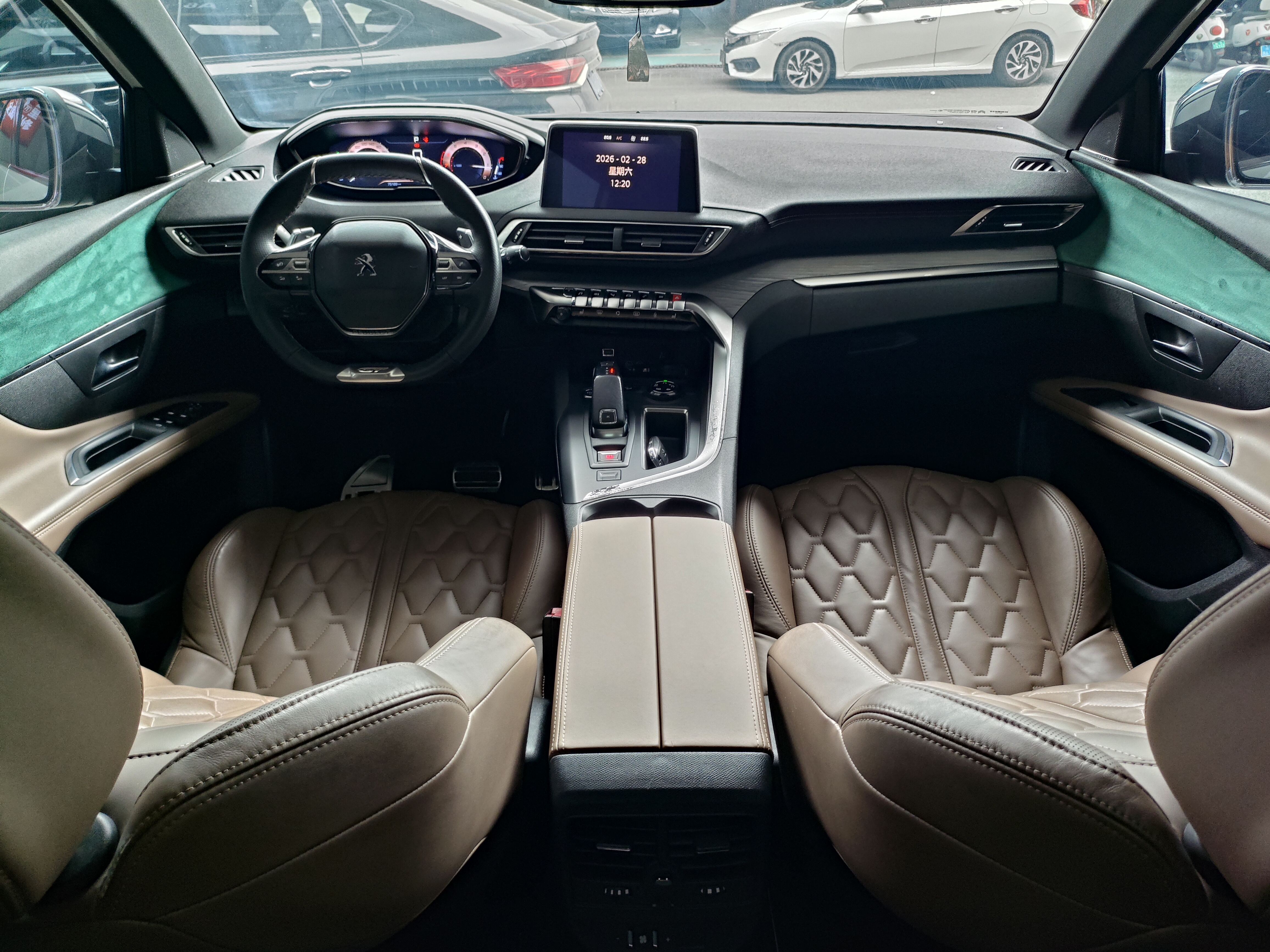 Peugeot 5008 2017 car image #9