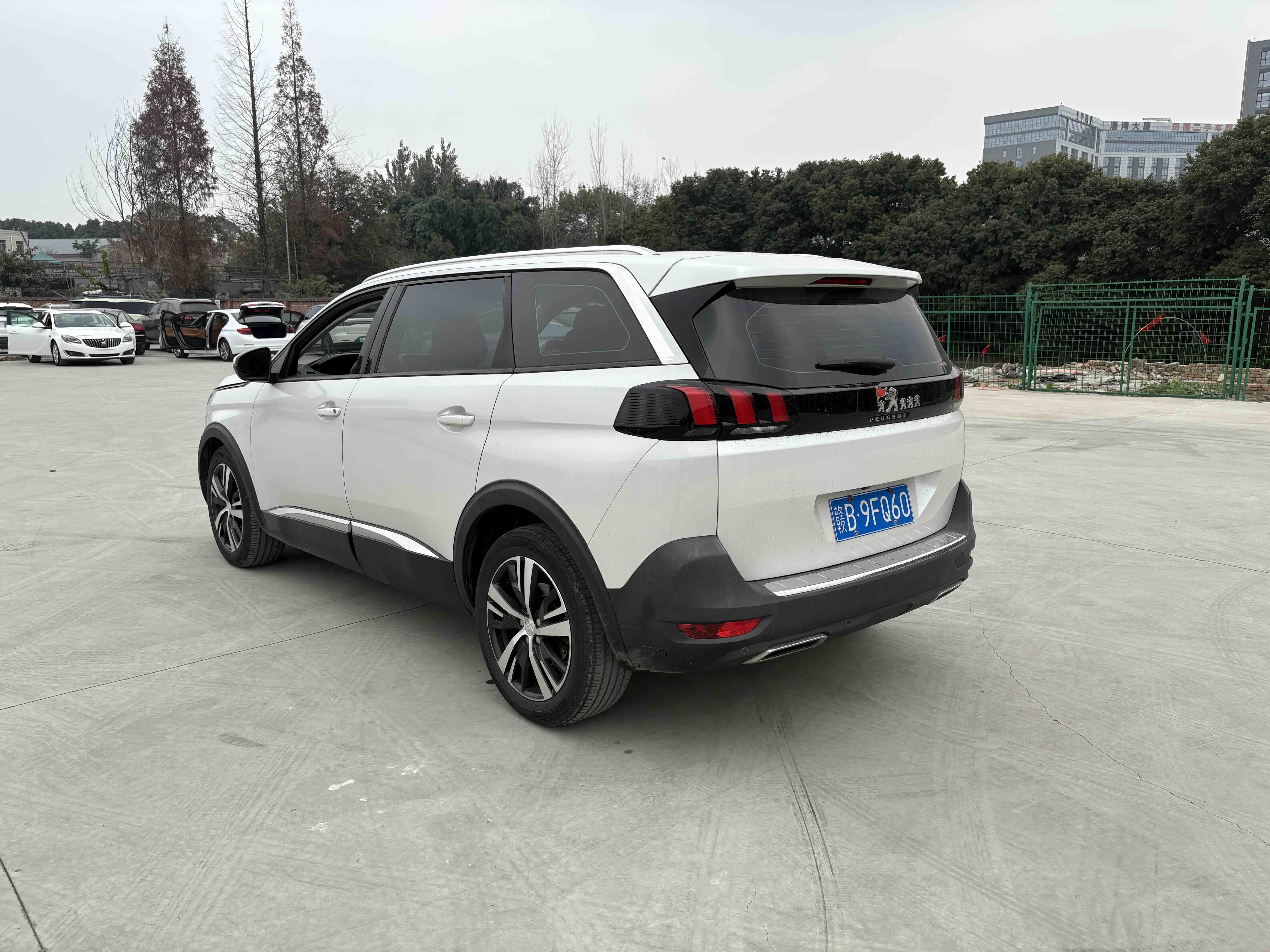 标致 标致5008 2018 汽车图片 #9