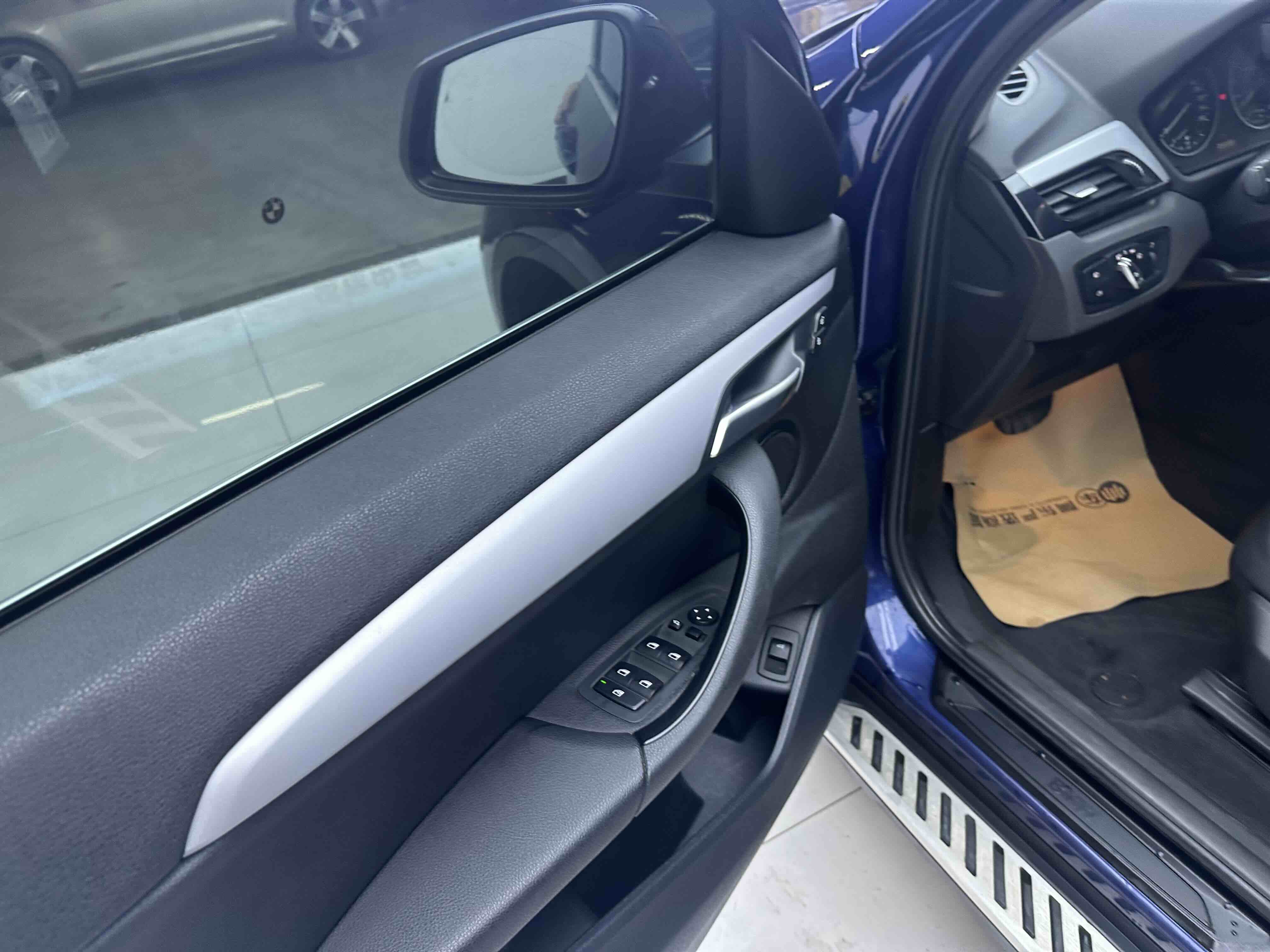 BMW X1 2018 car image #9