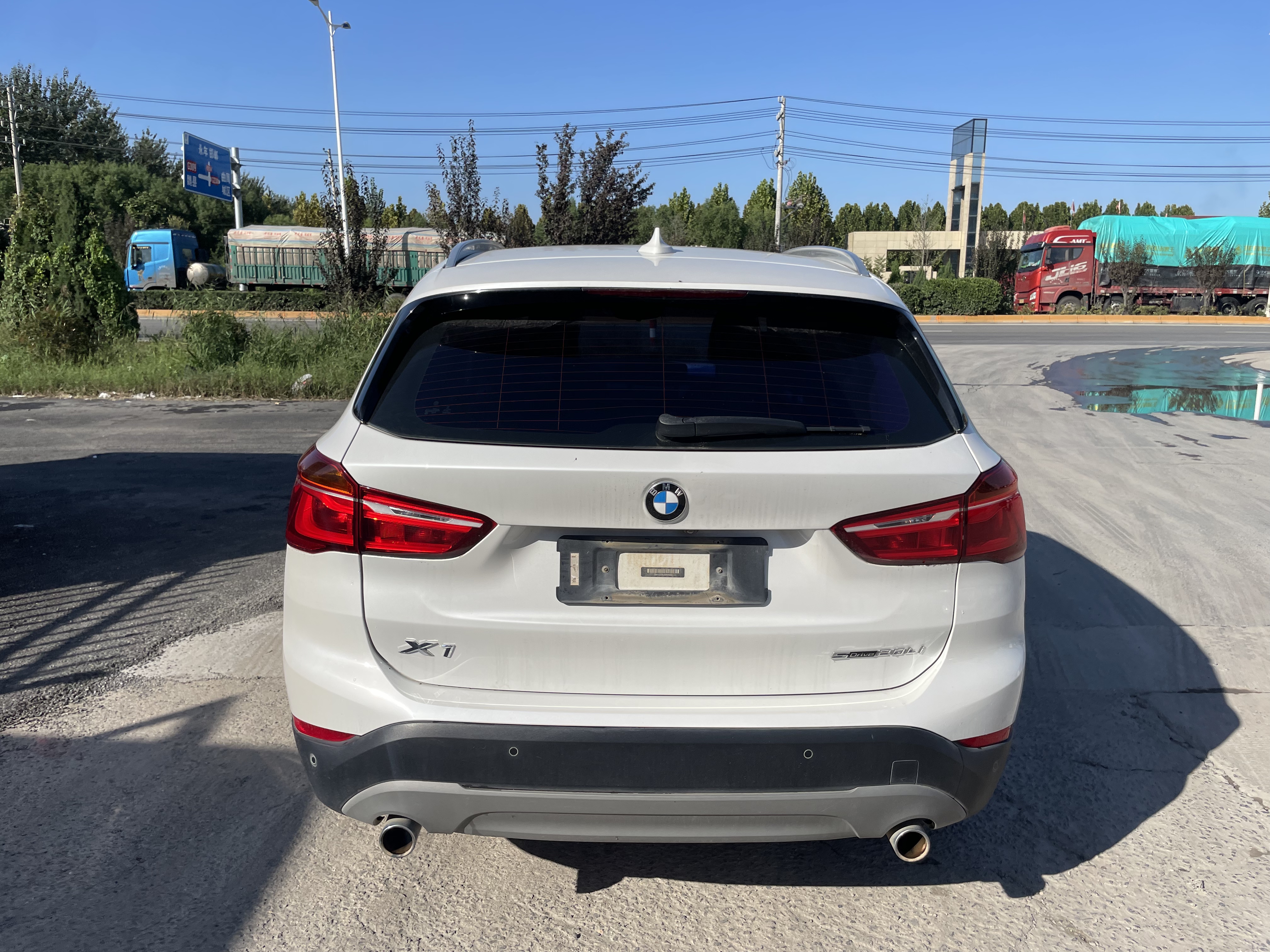 BMW X1 M35Li 2018 #9 BMW X1 M35Li 2018 car image #9