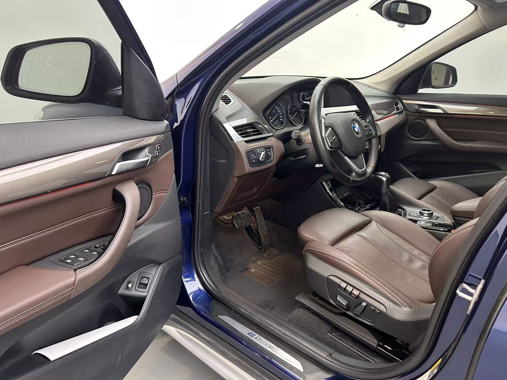 BMW X1 New Energy 2018 car image #9