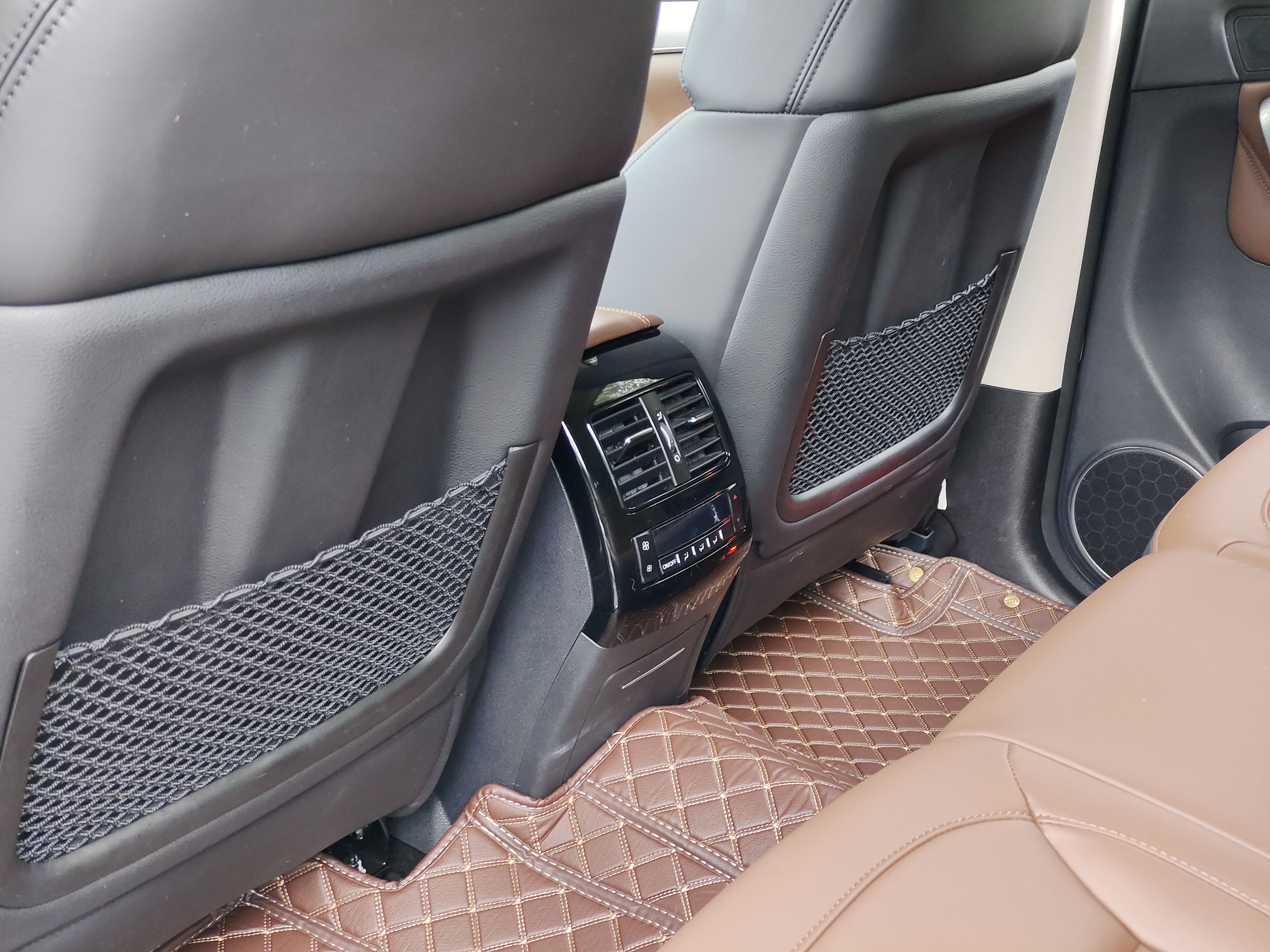 Haval H8 2018 #9 Haval H8 2018 car image #9