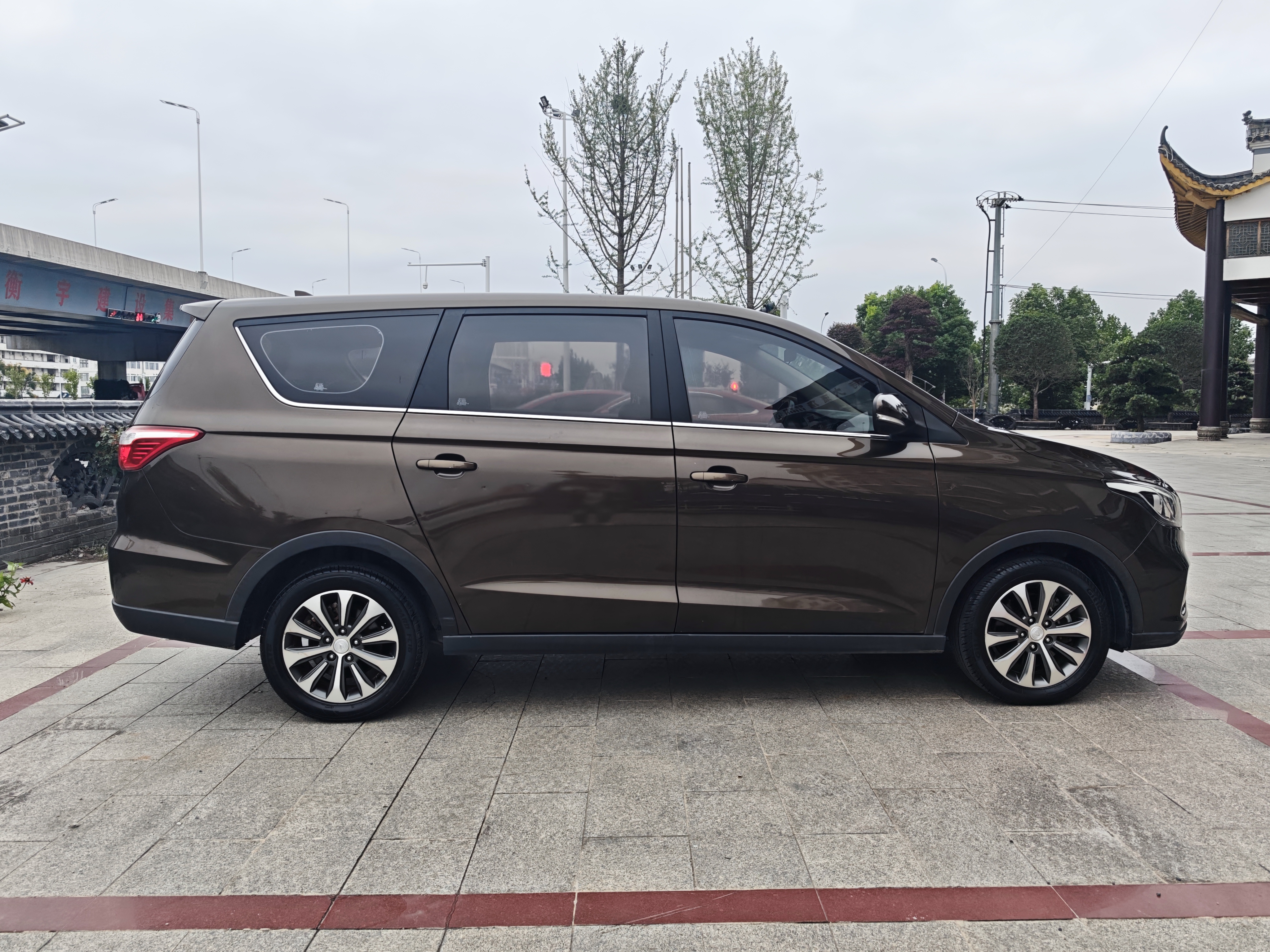 Changan Linmax 2017 #9 Changan Linmax 2017 car image #9