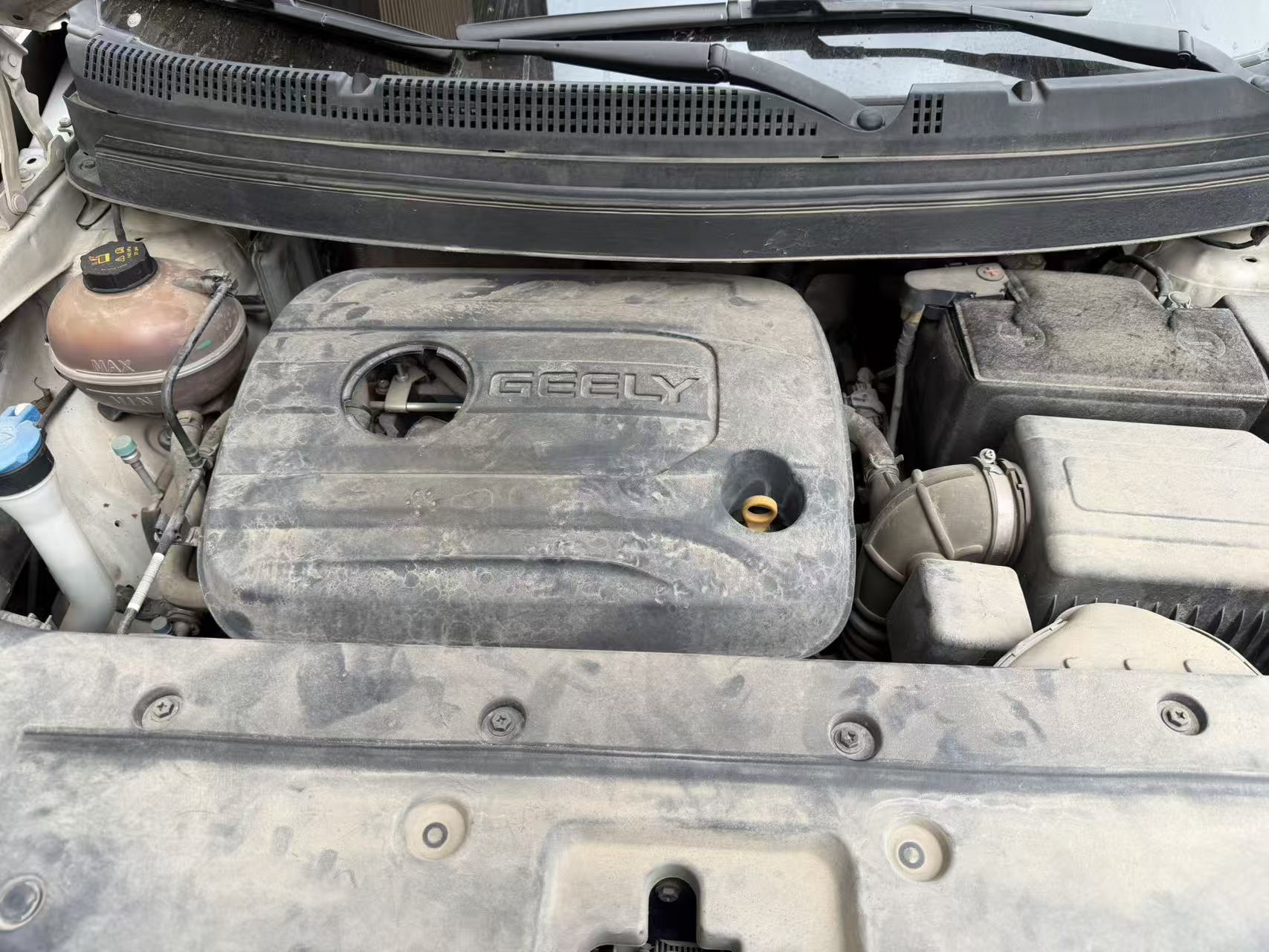 Vision X3 2018 car image #9
