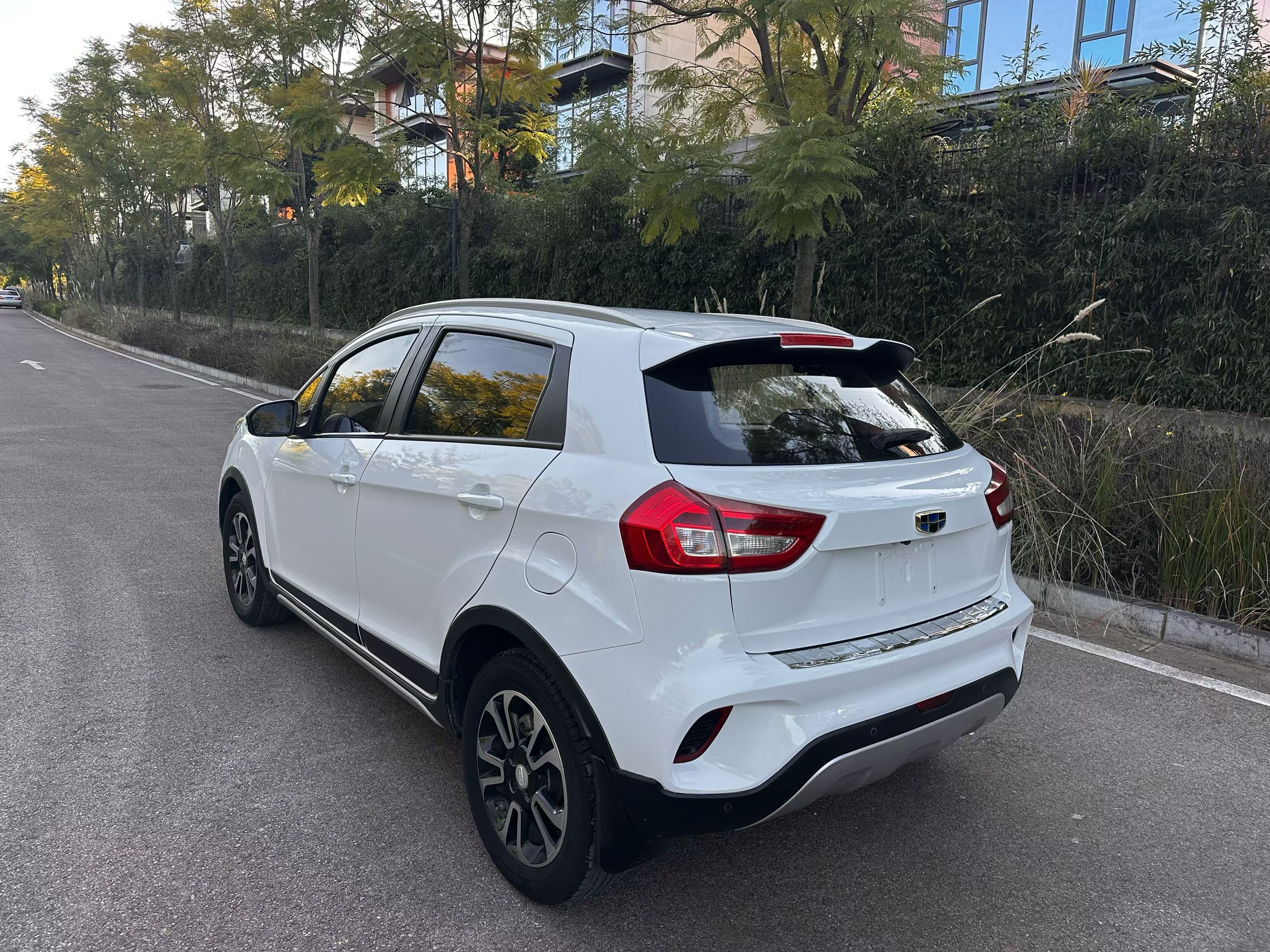 Vision X3 2018 #9 Vision X3 2018 car image #9