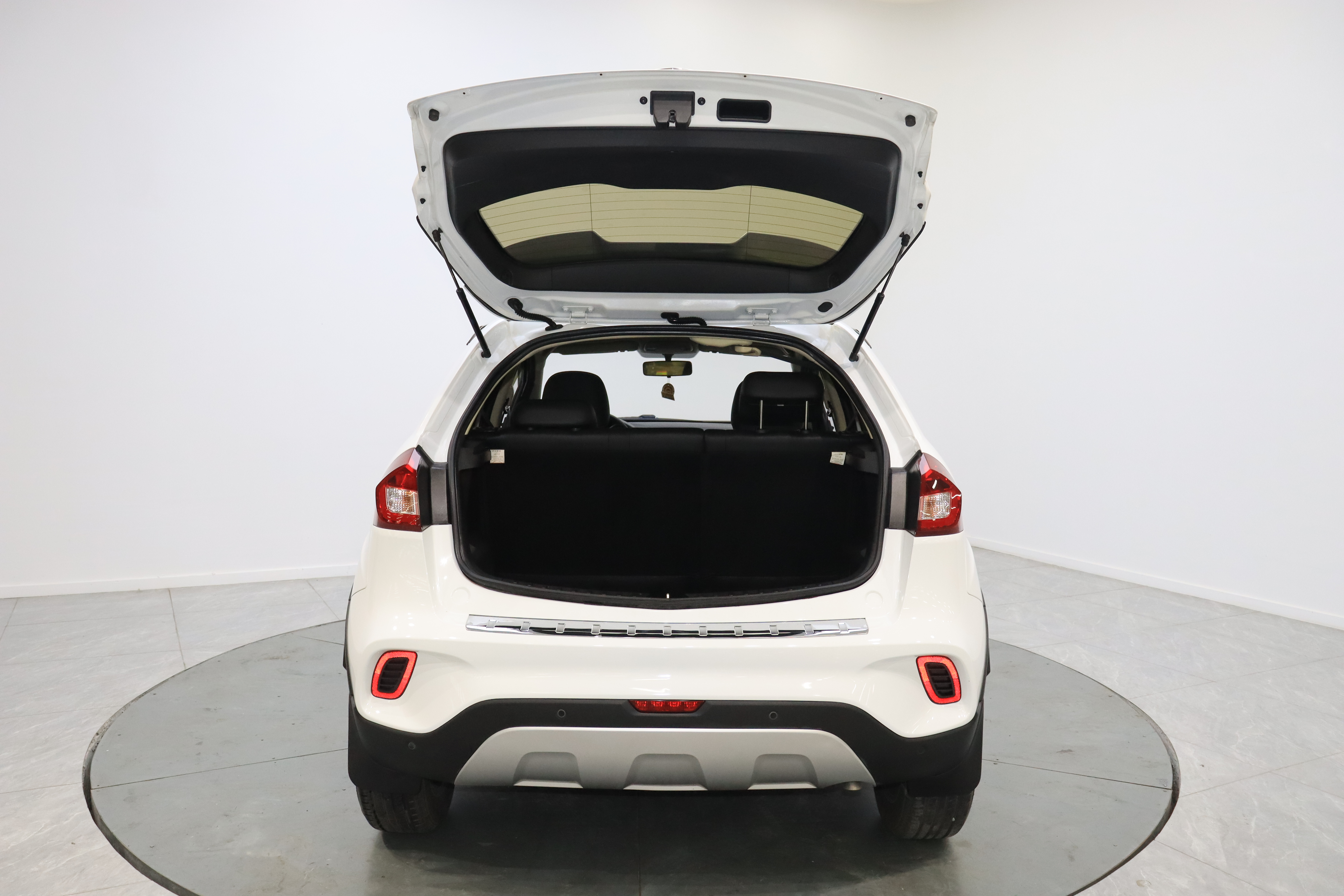 GEELY Vision X3 2019 #9 GEELY Vision X3 2019 صورة سيارة #9