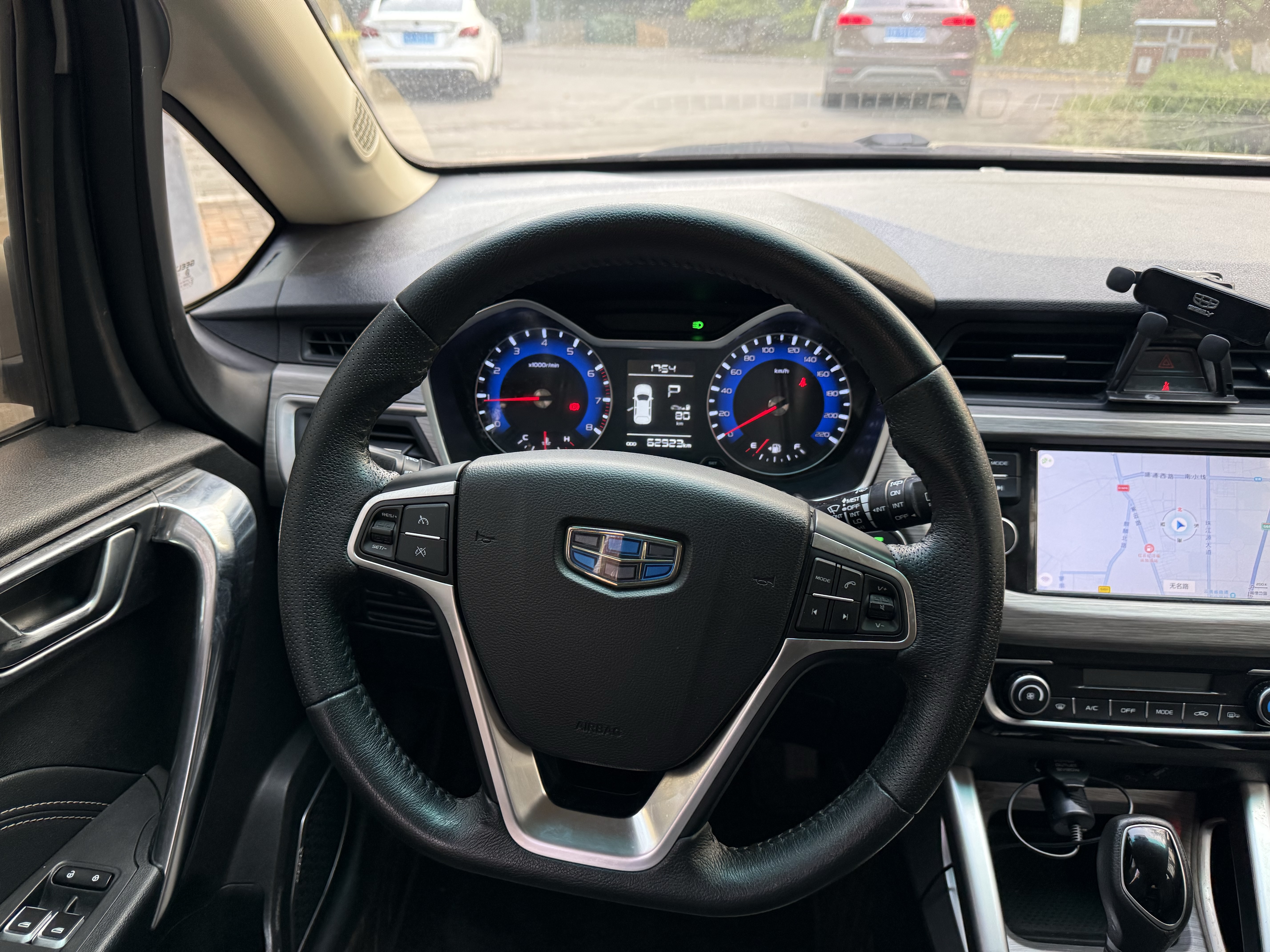 Vision X3 2018 #9 Vision X3 2018 car image #9