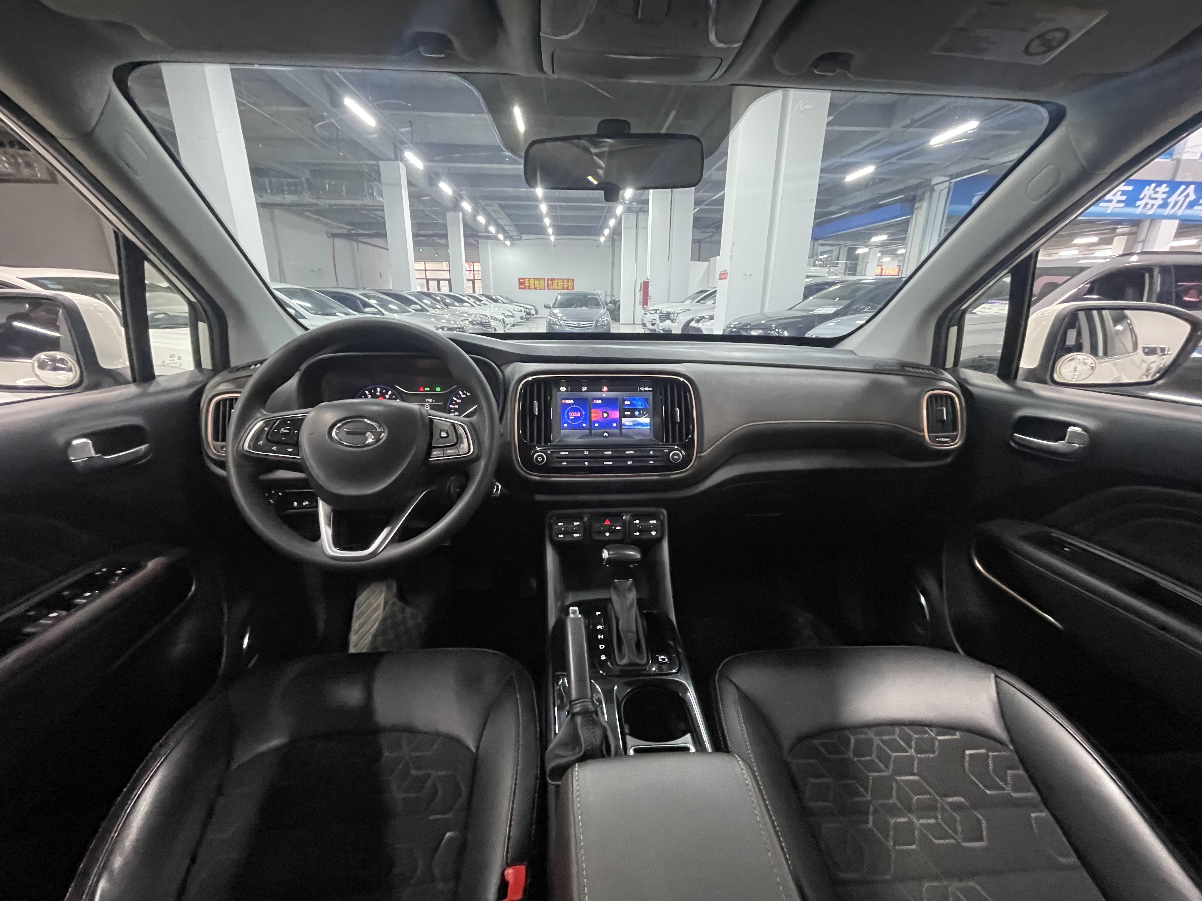 GAC Trumpchi 2018 #9 GAC Trumpchi 2018 car image #9
