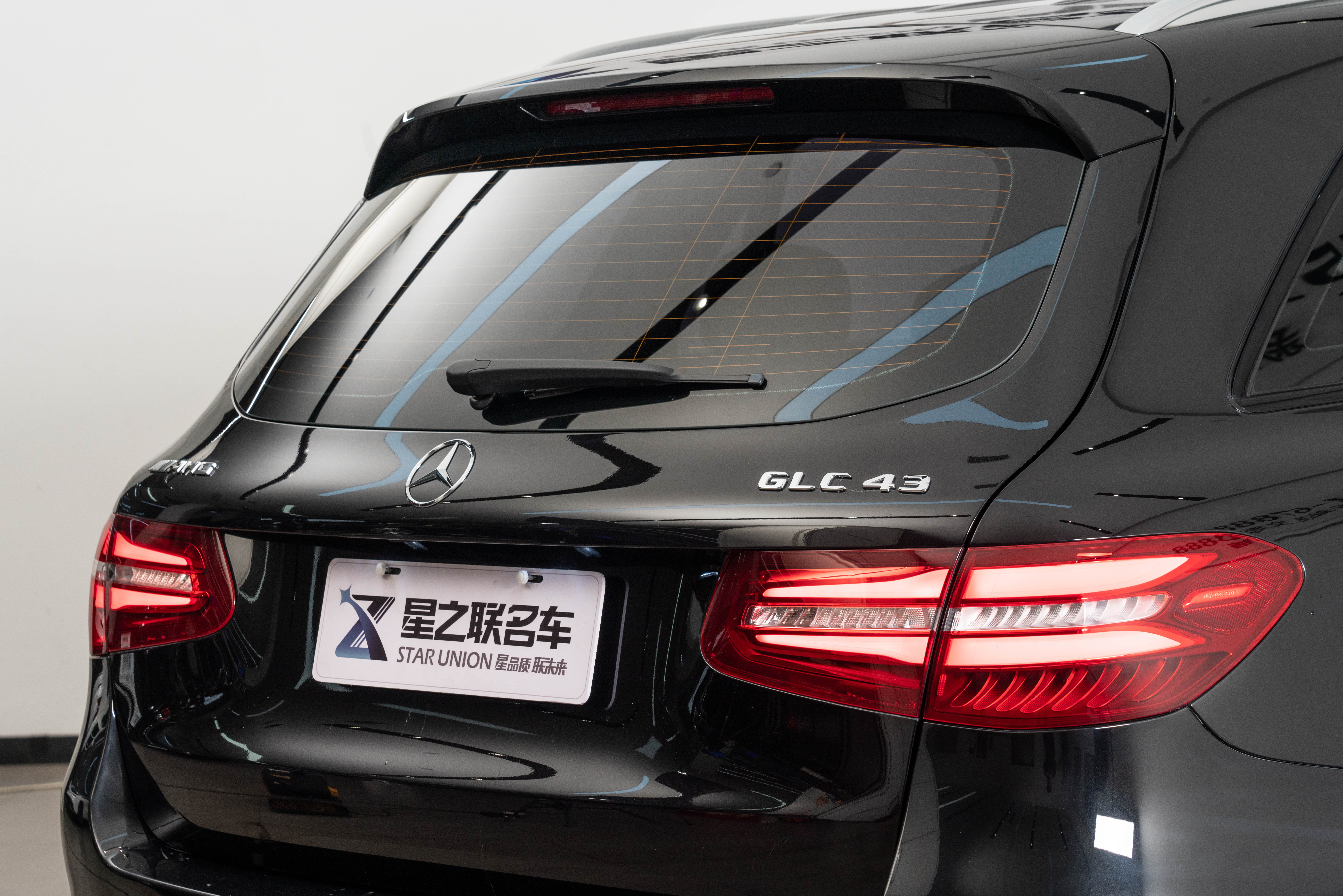 Mercedes-Benz GLC AMG 2019 immagine di auto #9