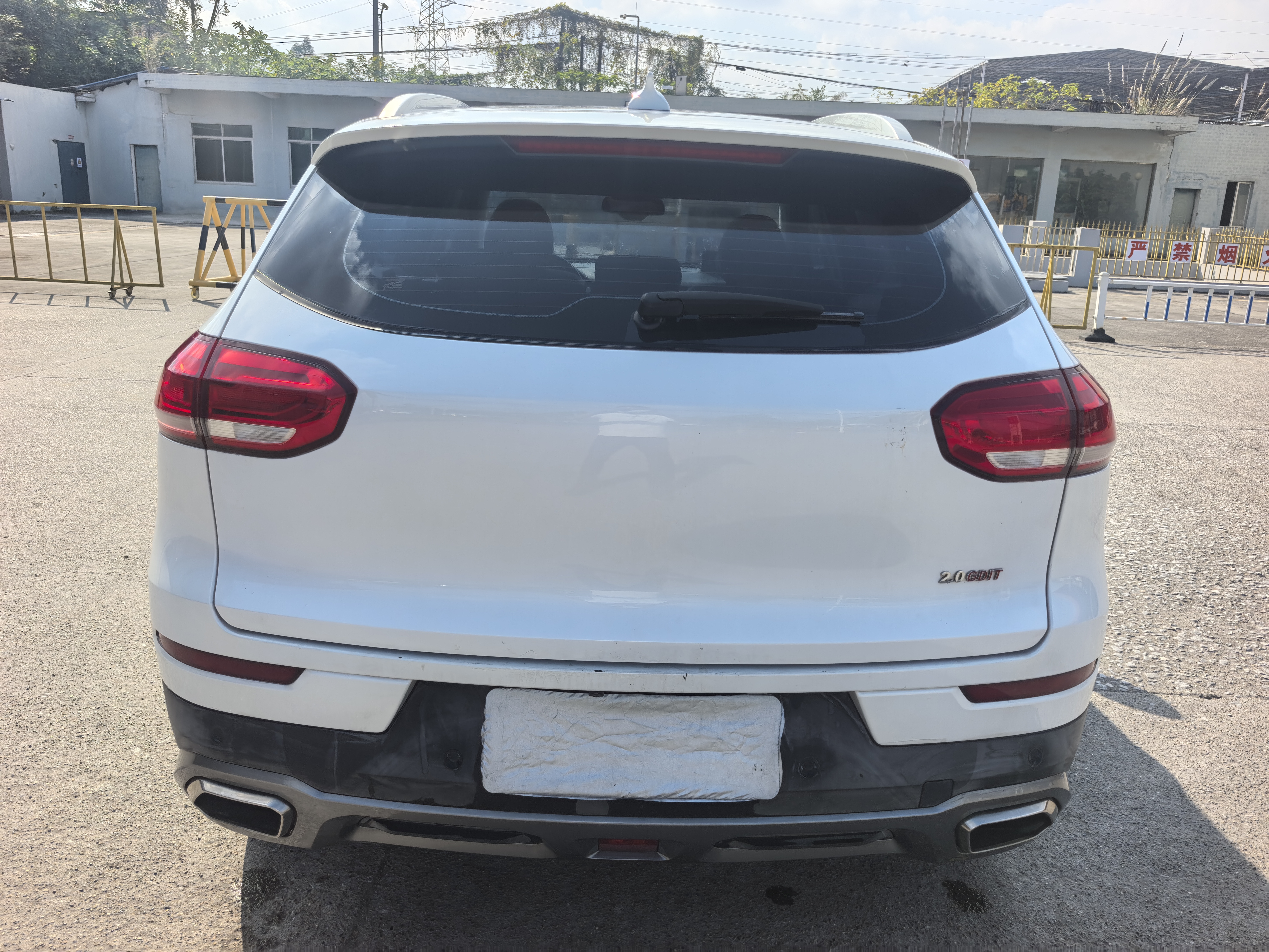 Haval H6 2017 car image #9