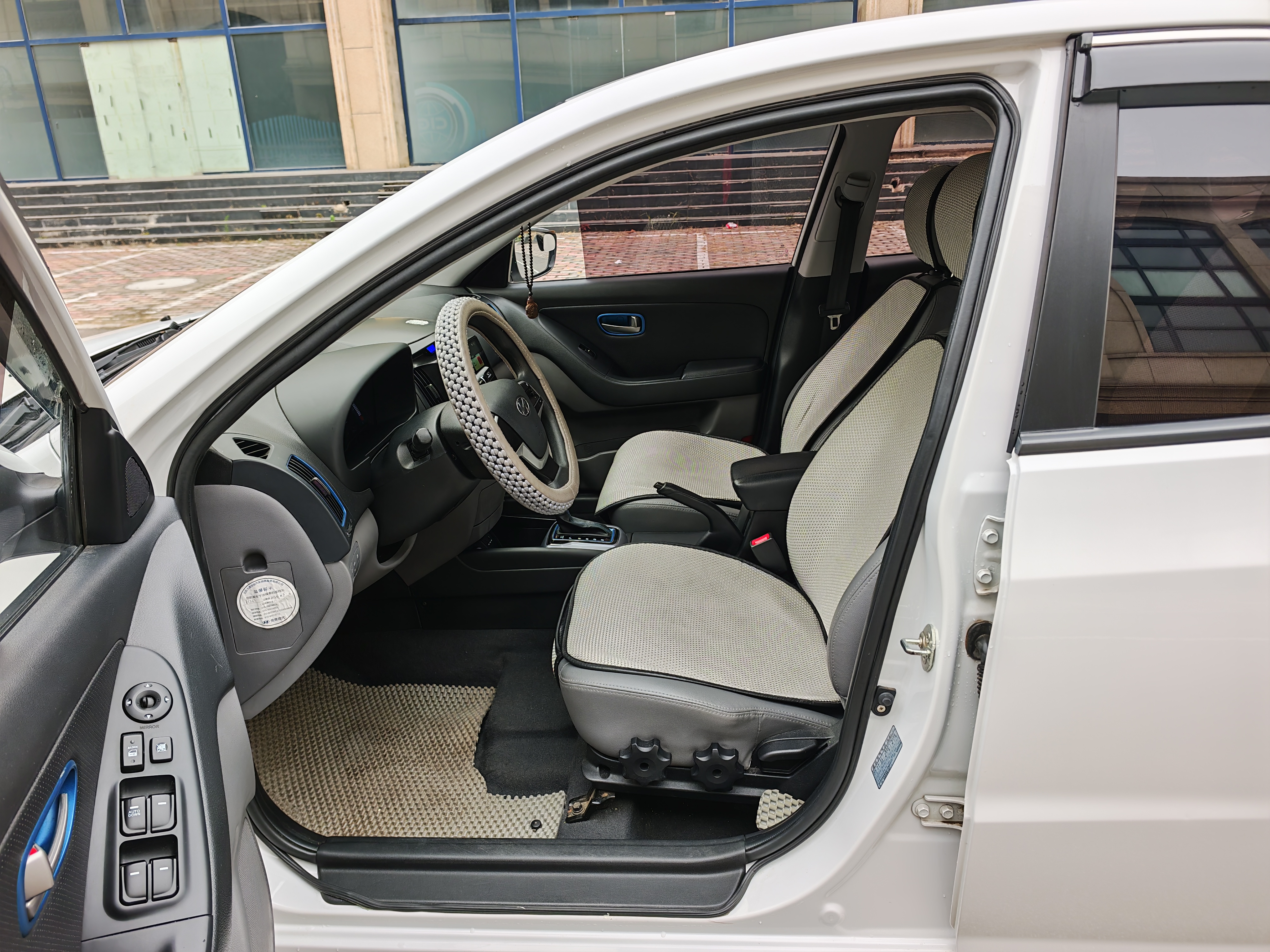 Hyundai Elantra EV 2017 #9 Hyundai Elantra EV 2017 car image #9