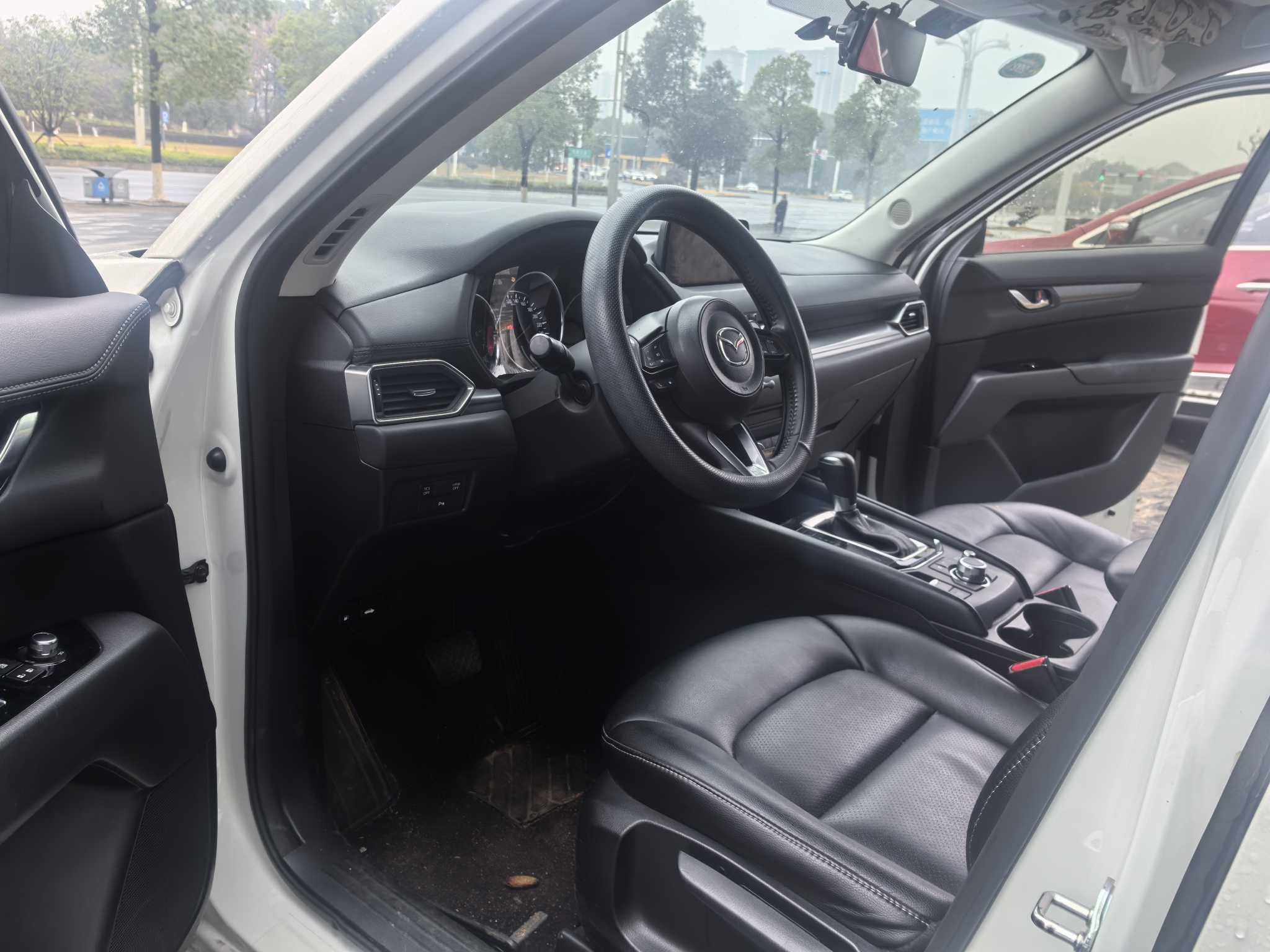 Mazda CX-5 2019 car image #9