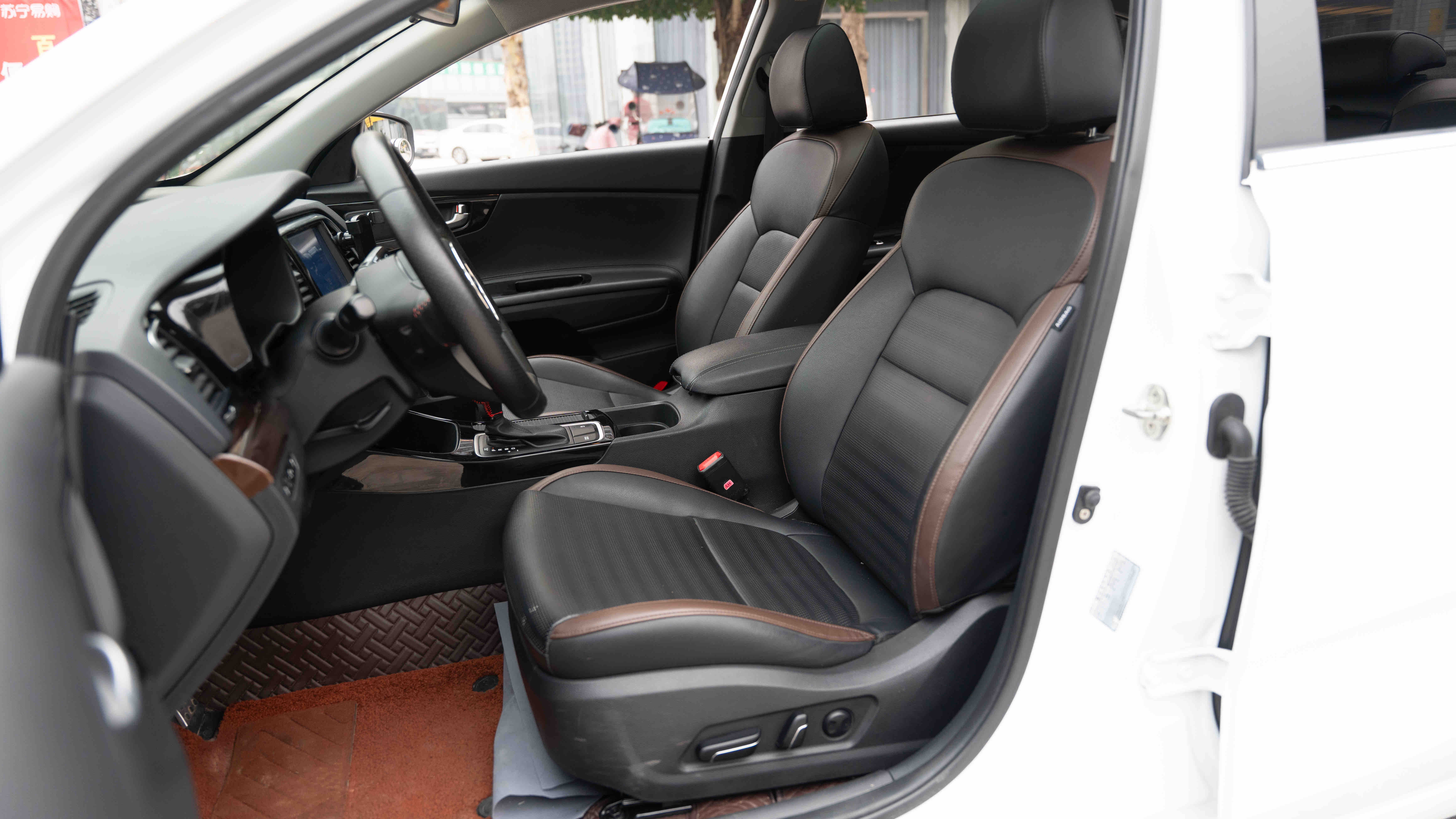 Kia K5 2019 immagine di auto #9