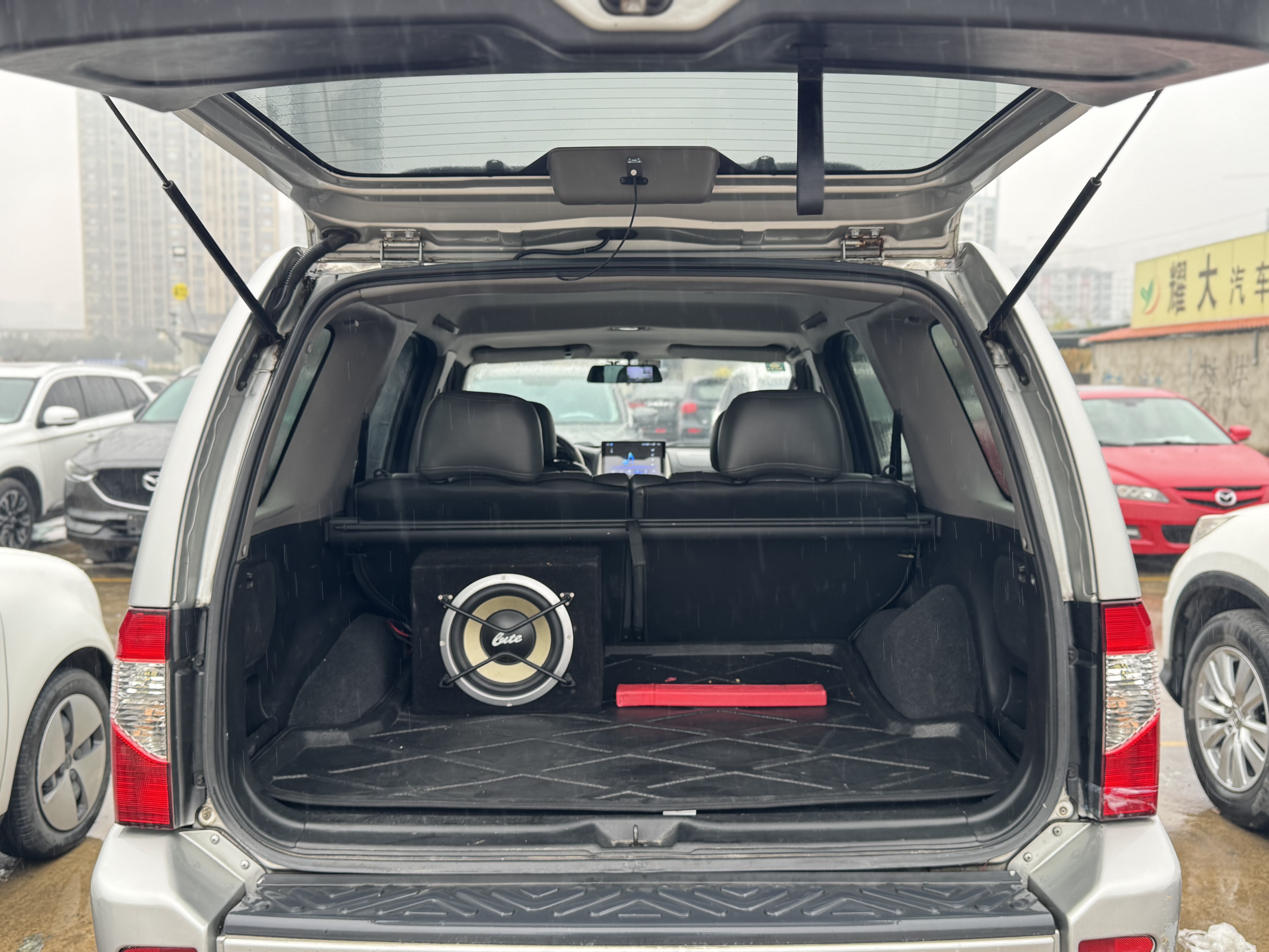 日产 日产帕拉丁 2011 汽车图片 #9