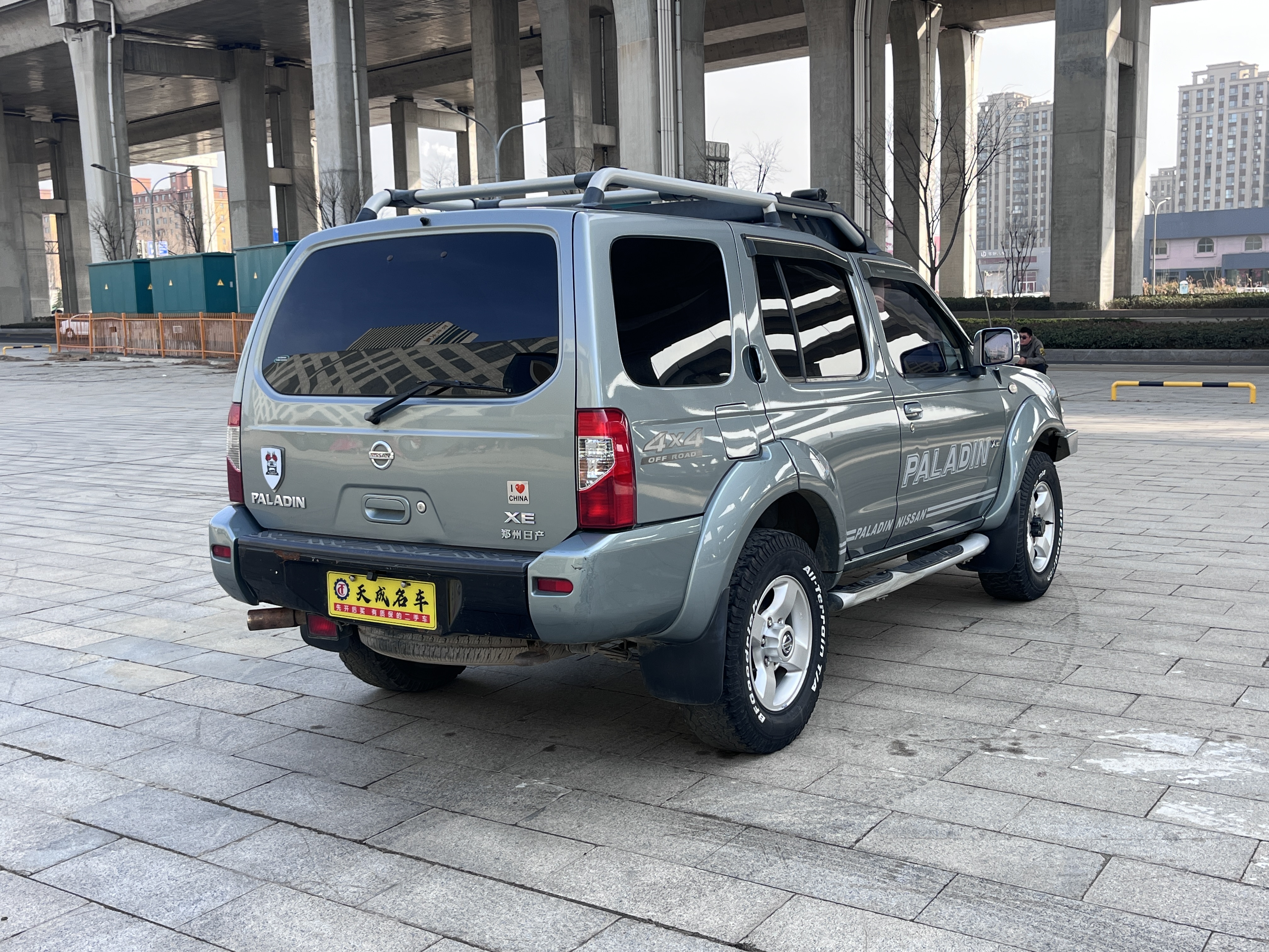 日产 日产帕拉丁 2009 汽车图片 #9