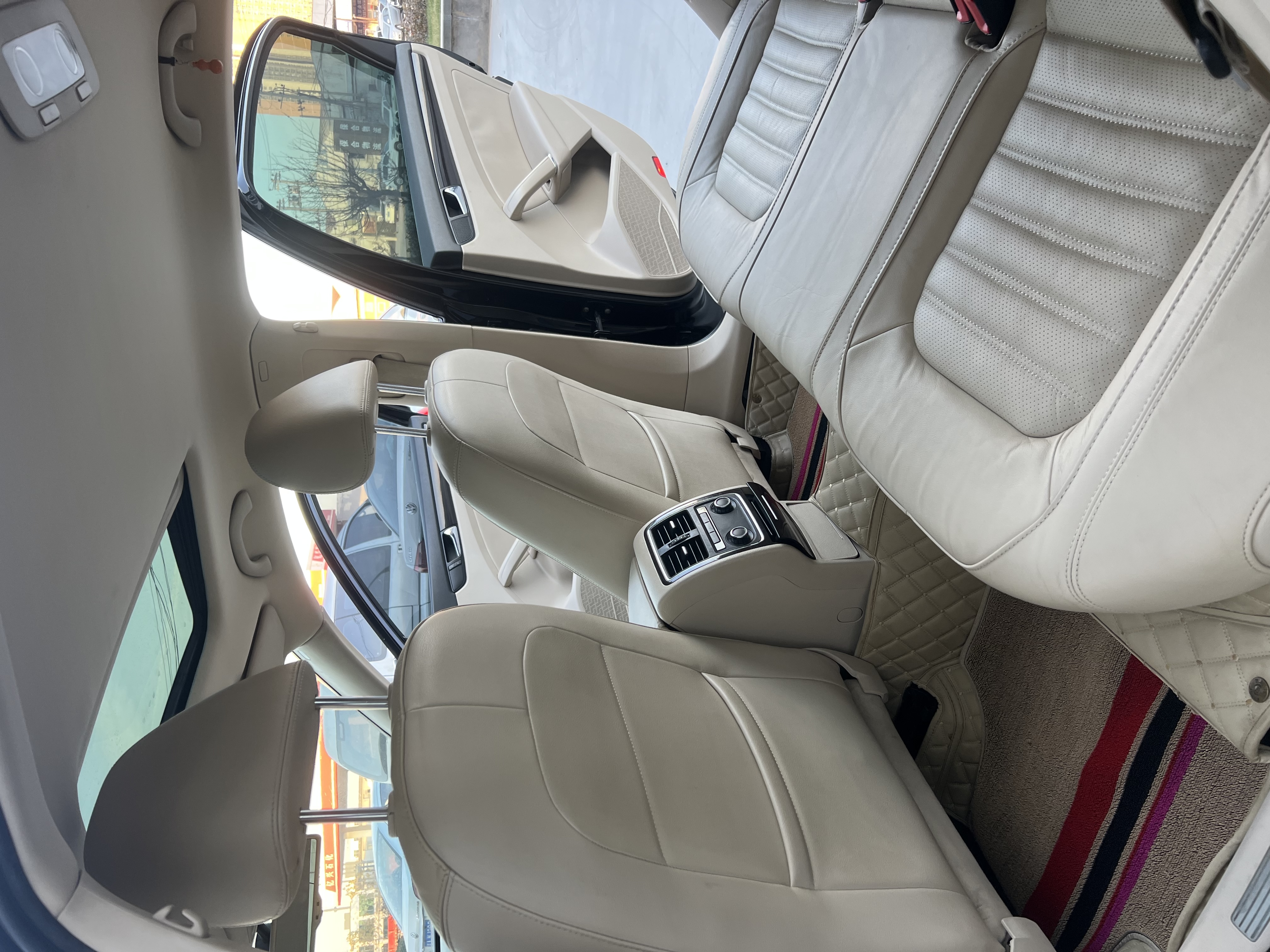 Volkswagen Passat 2014 car image #9