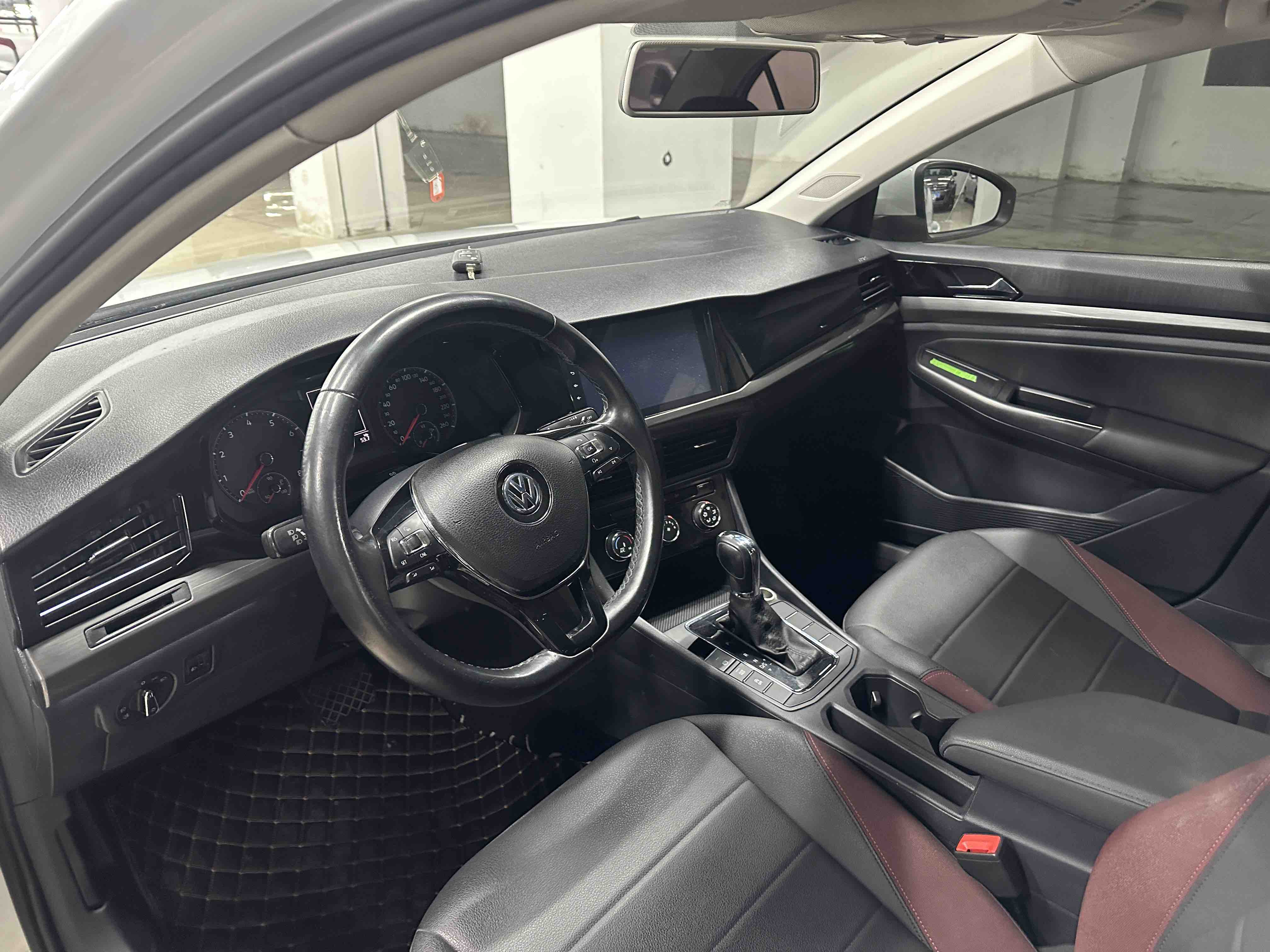 Volkswagen Bora 2018 car image #9