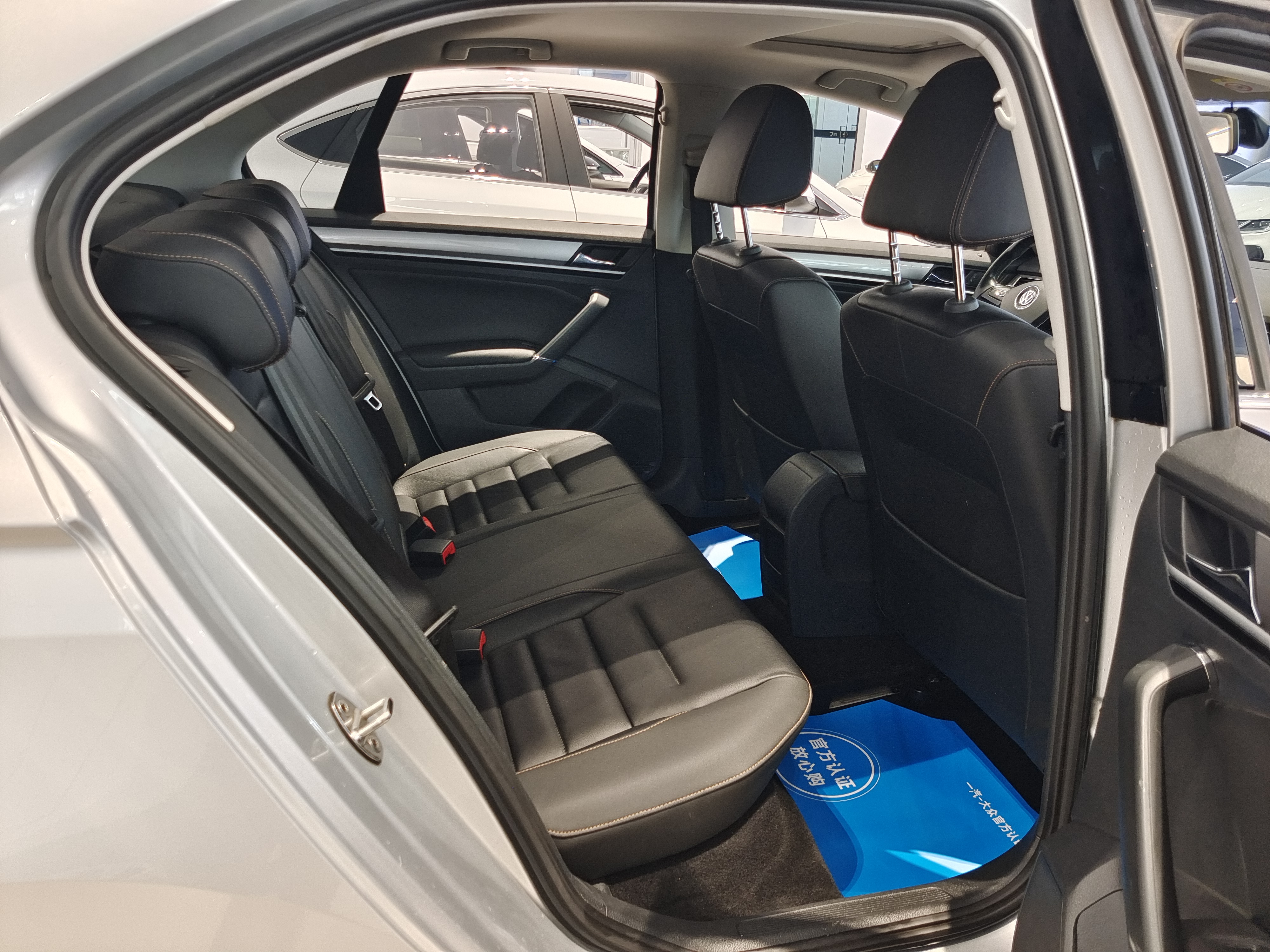 Volkswagen Bora 2018 car image #9