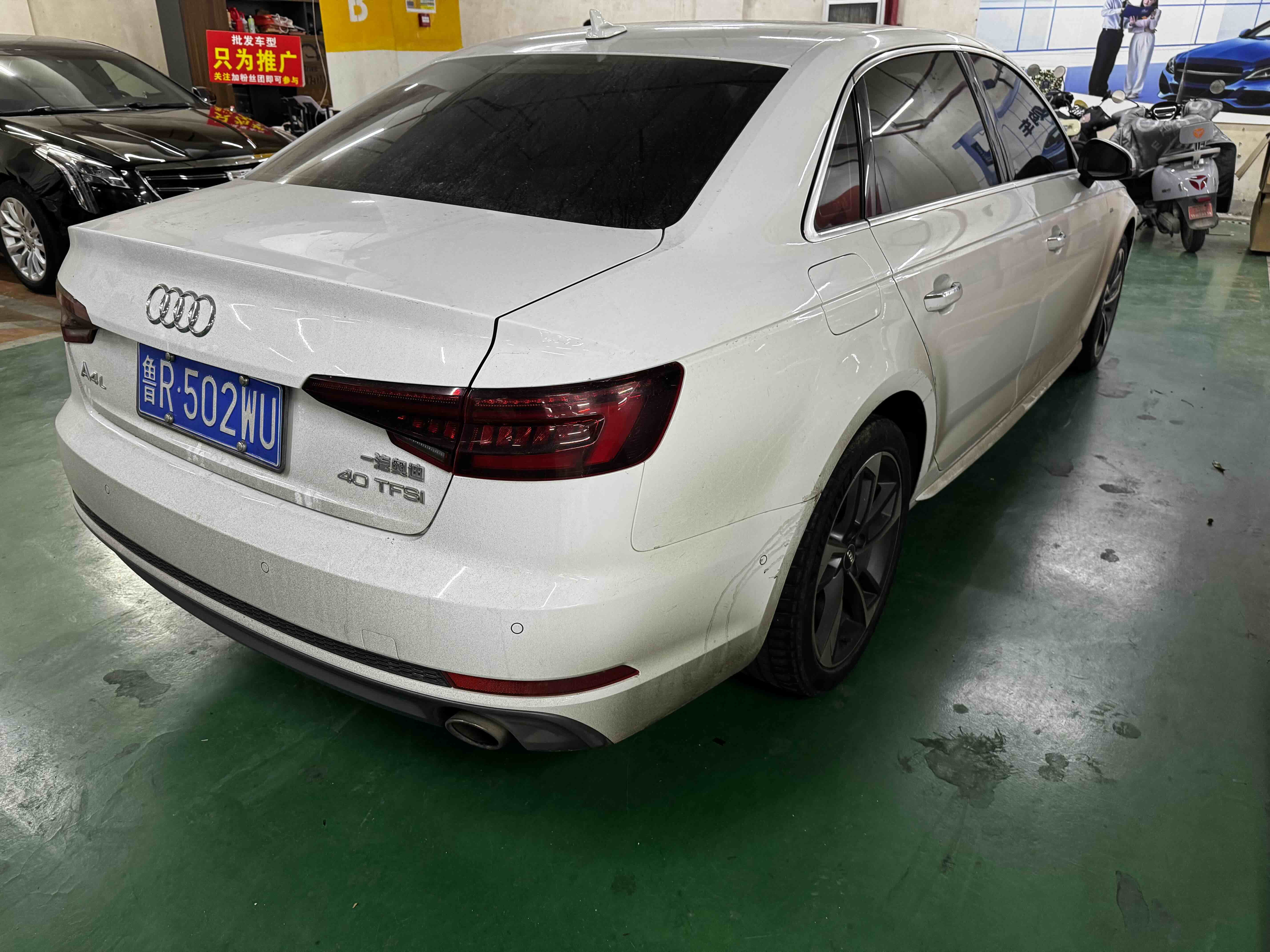Audi A4L 2019 immagine di auto #9