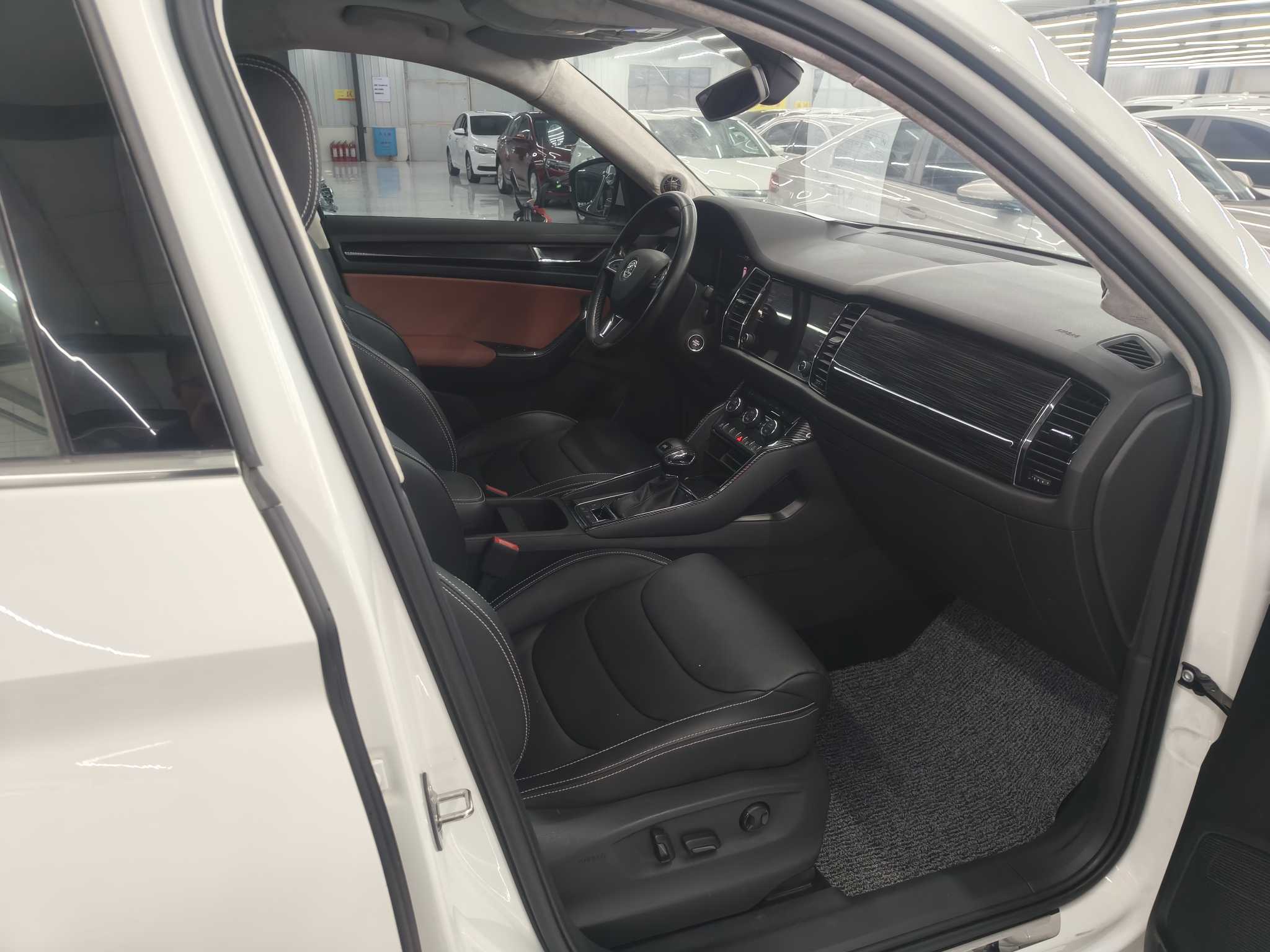 Skoda Kodiaq 2018 #9 Skoda Kodiaq 2018 car image #9