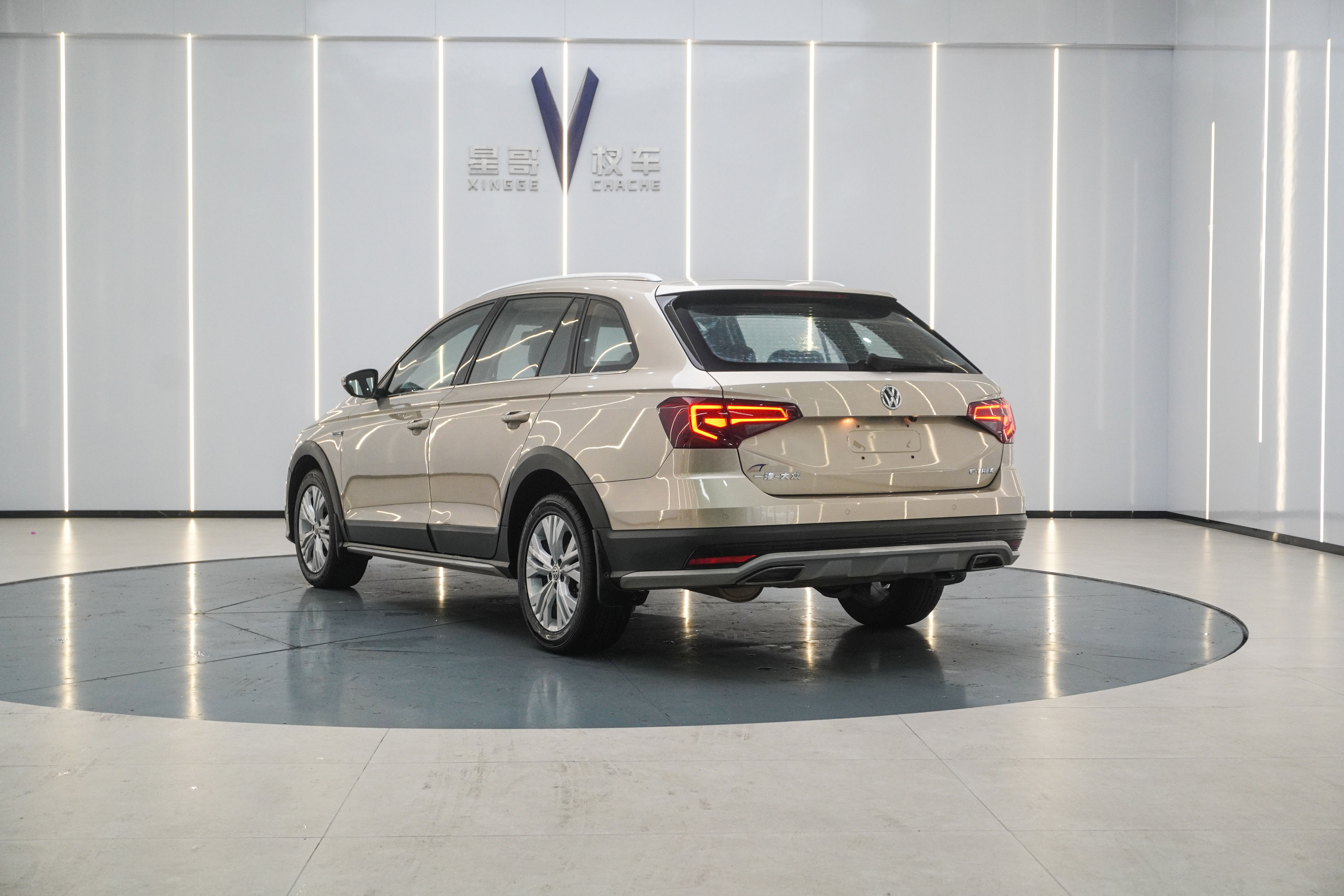 Volkswagen C-Trek 2018 immagine di auto #9