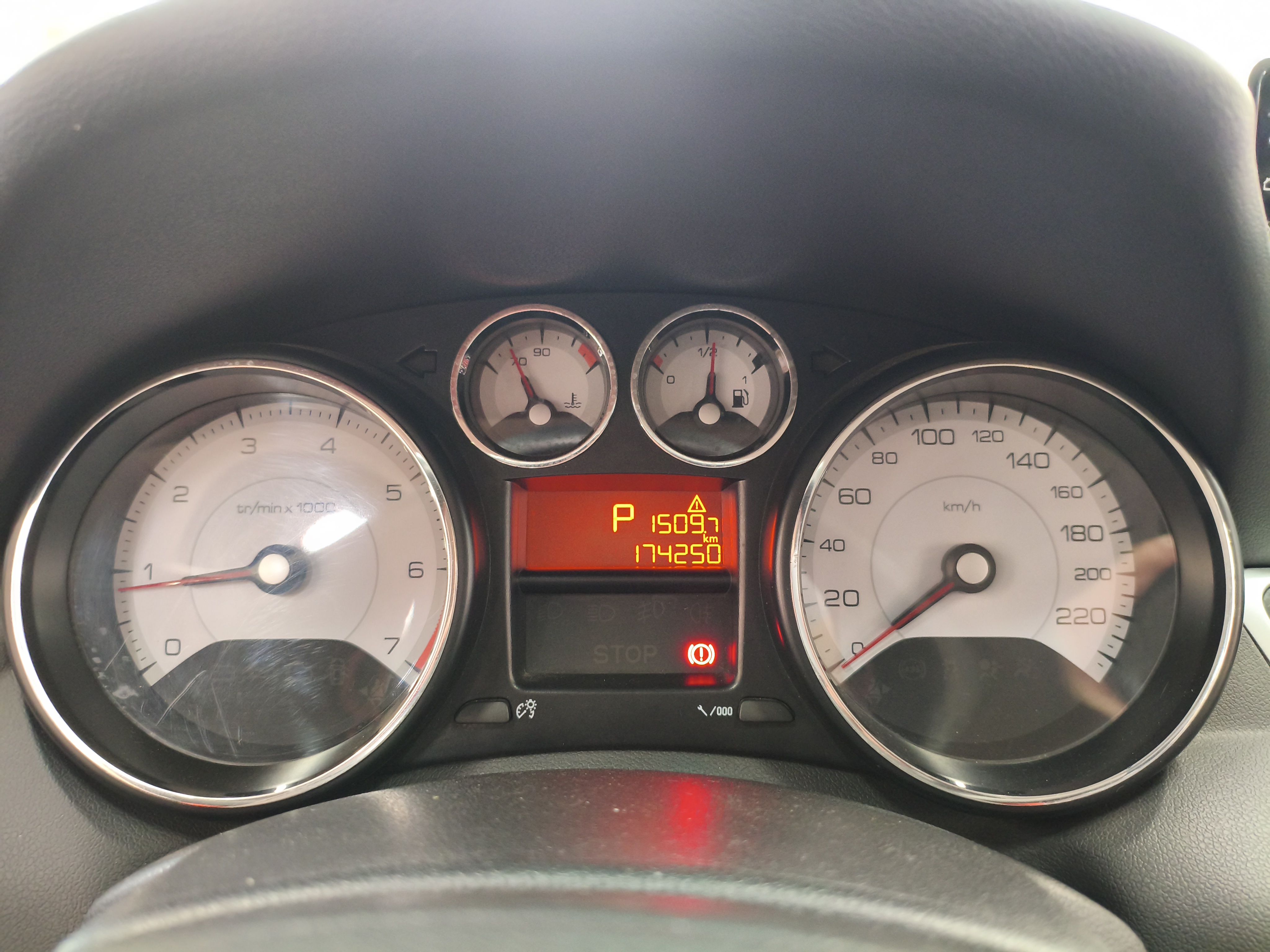 标致 标致308 2015 汽车图片 #9