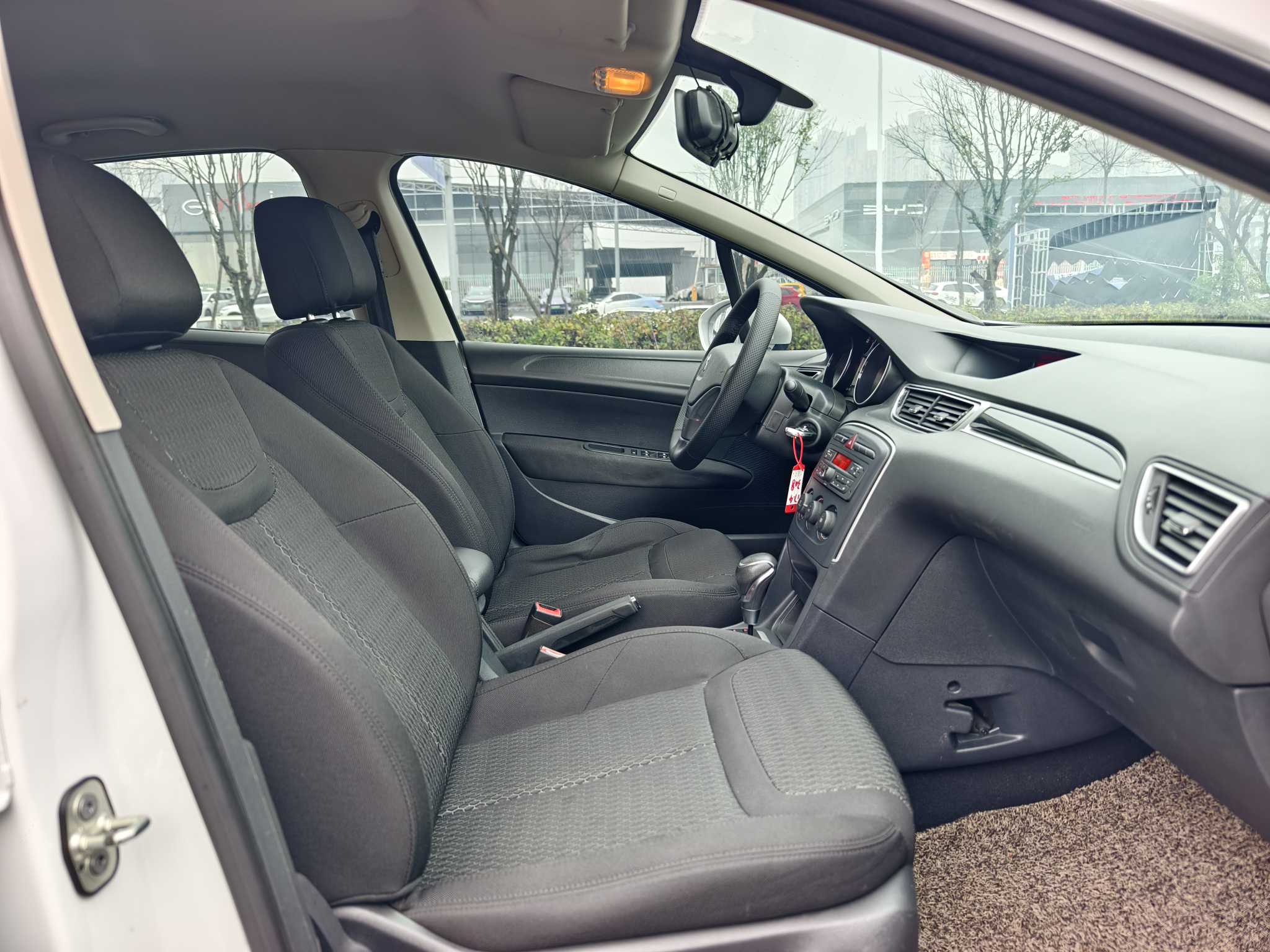 标致 标致308 2017 汽车图片 #9