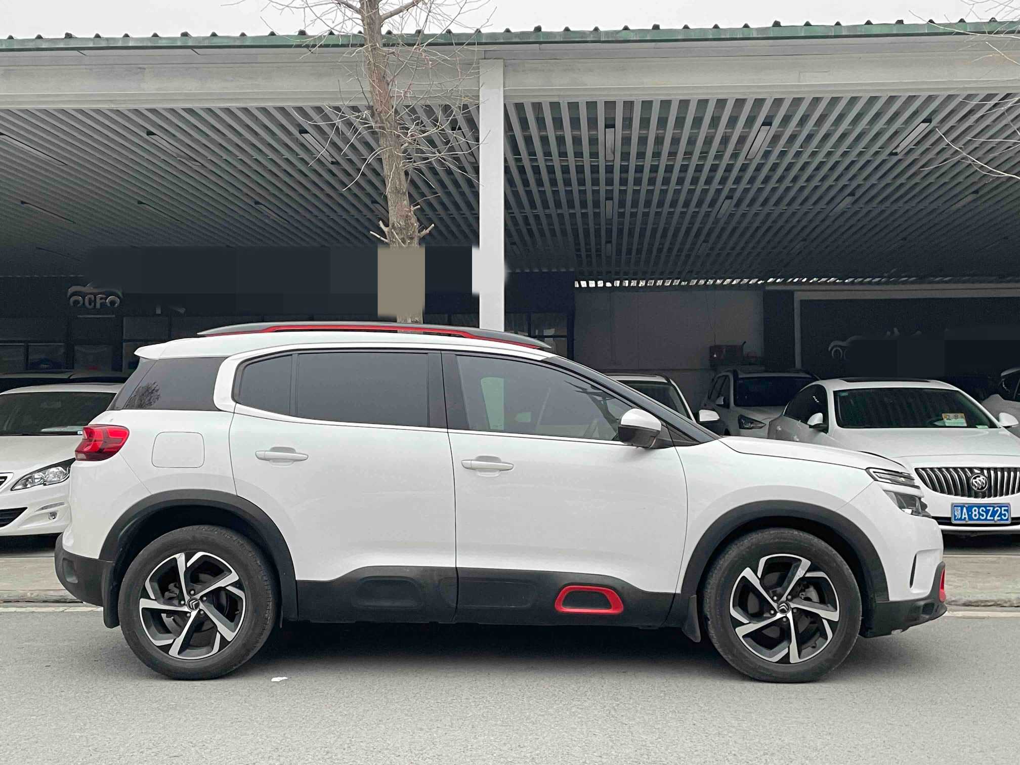 Citroen C5 AIRCROSS 2018 car image #9