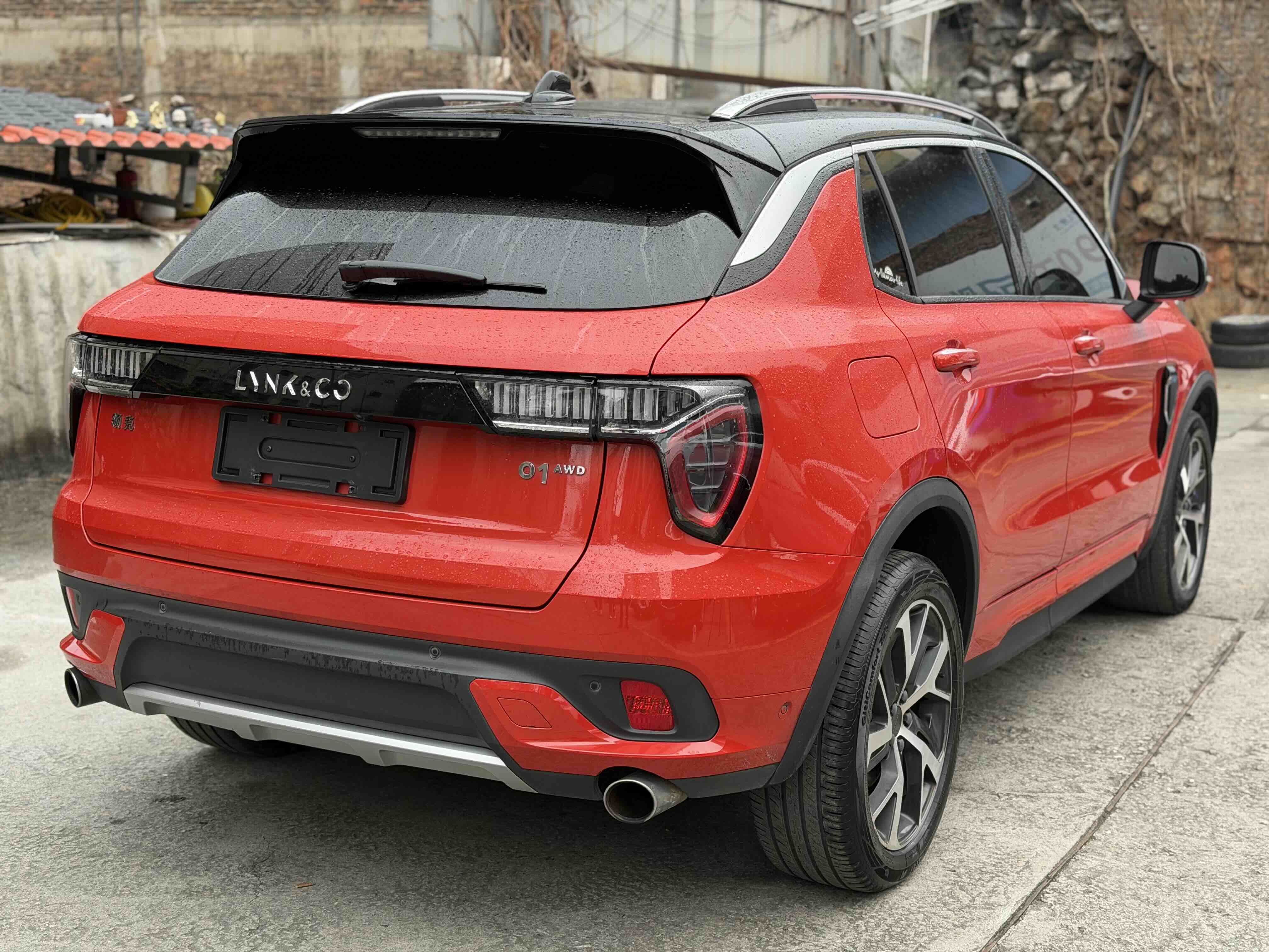 Lynk & Co 2018 #9 Lynk & Co 2018 car image #9