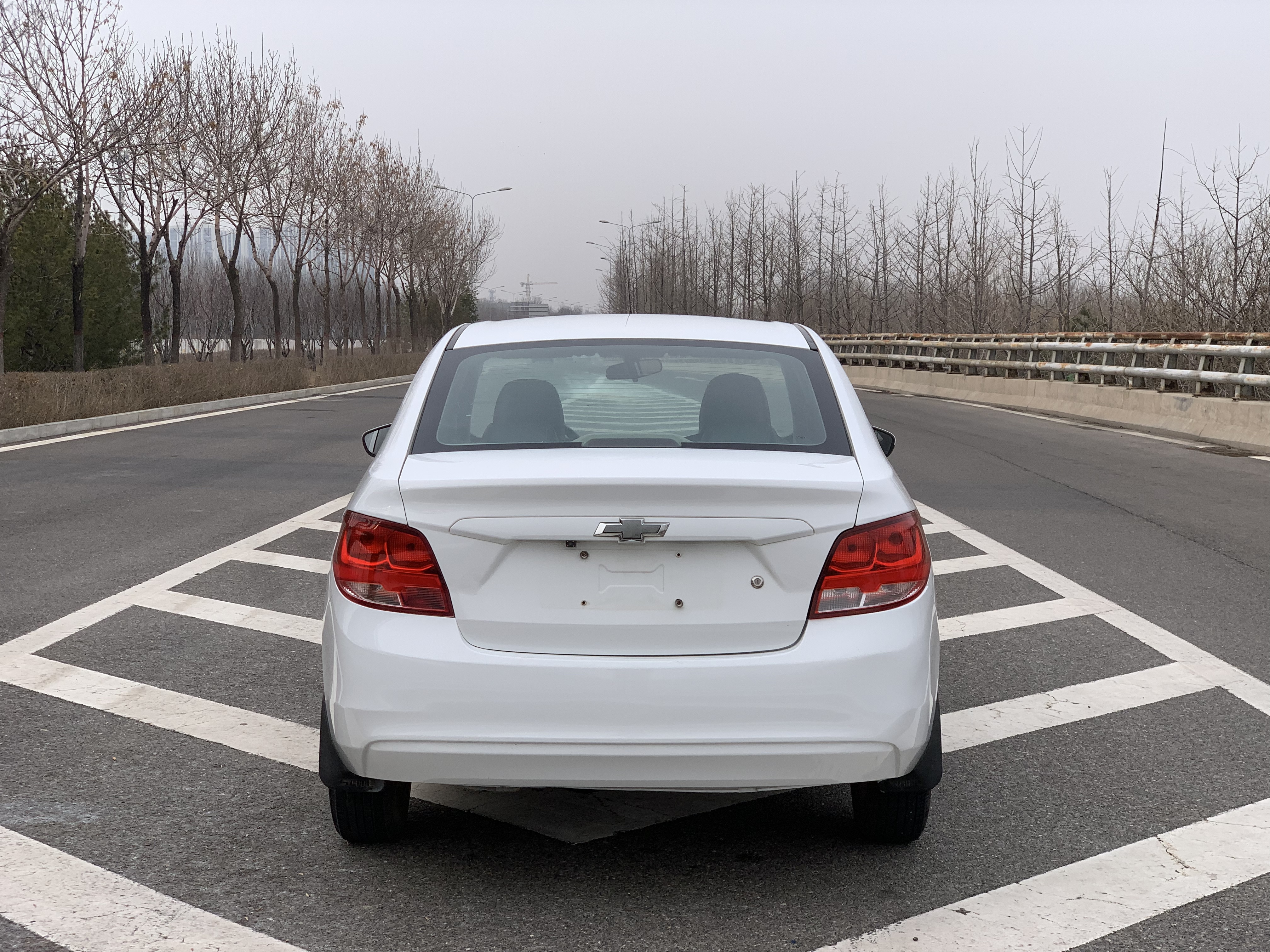 Chevrolet Sail 2017 image de voiture #9