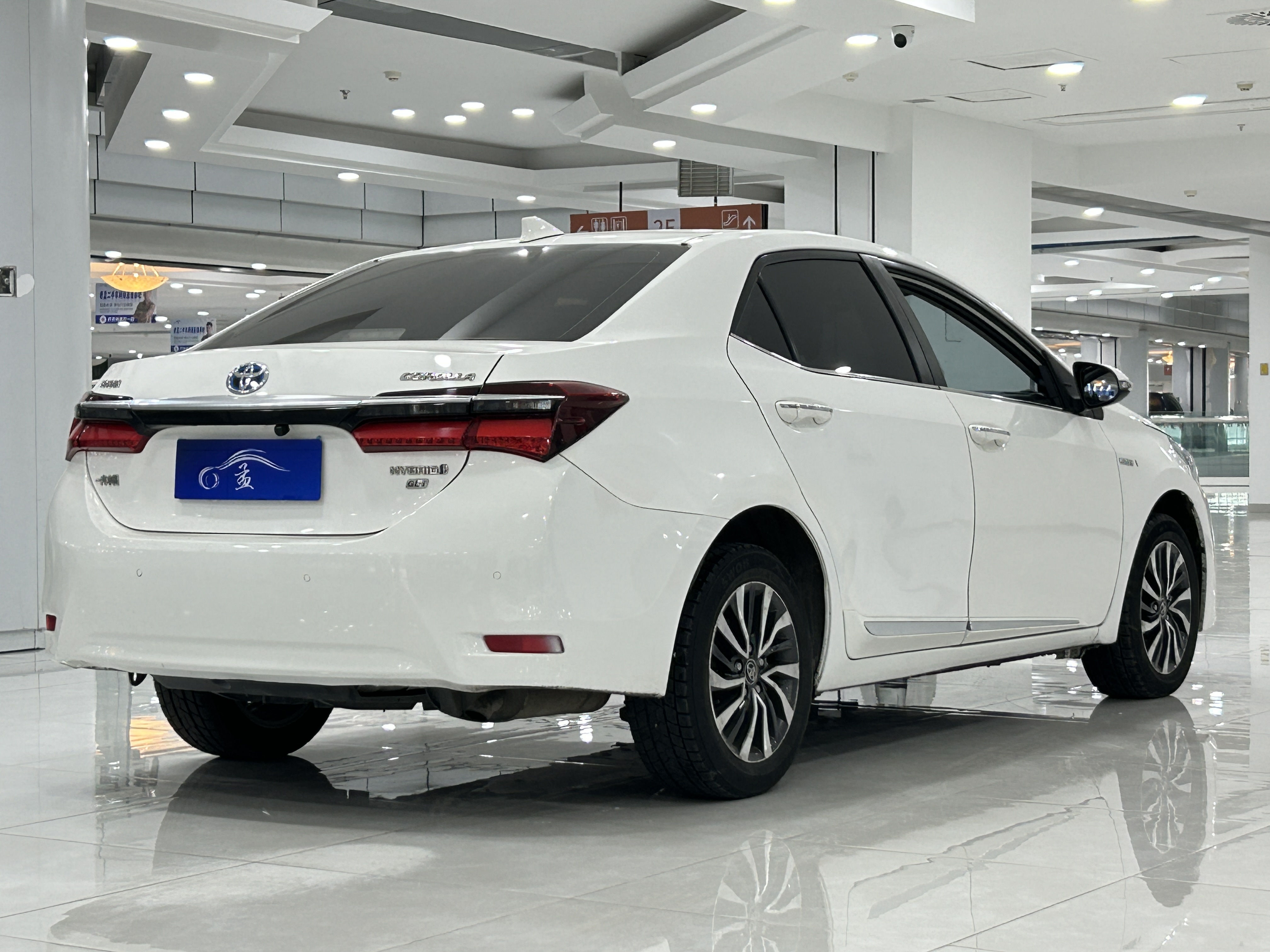 Toyota Corolla 2017 car image #9