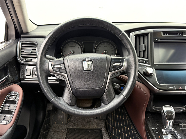 丰田 皇冠 2019 汽车图片 #9