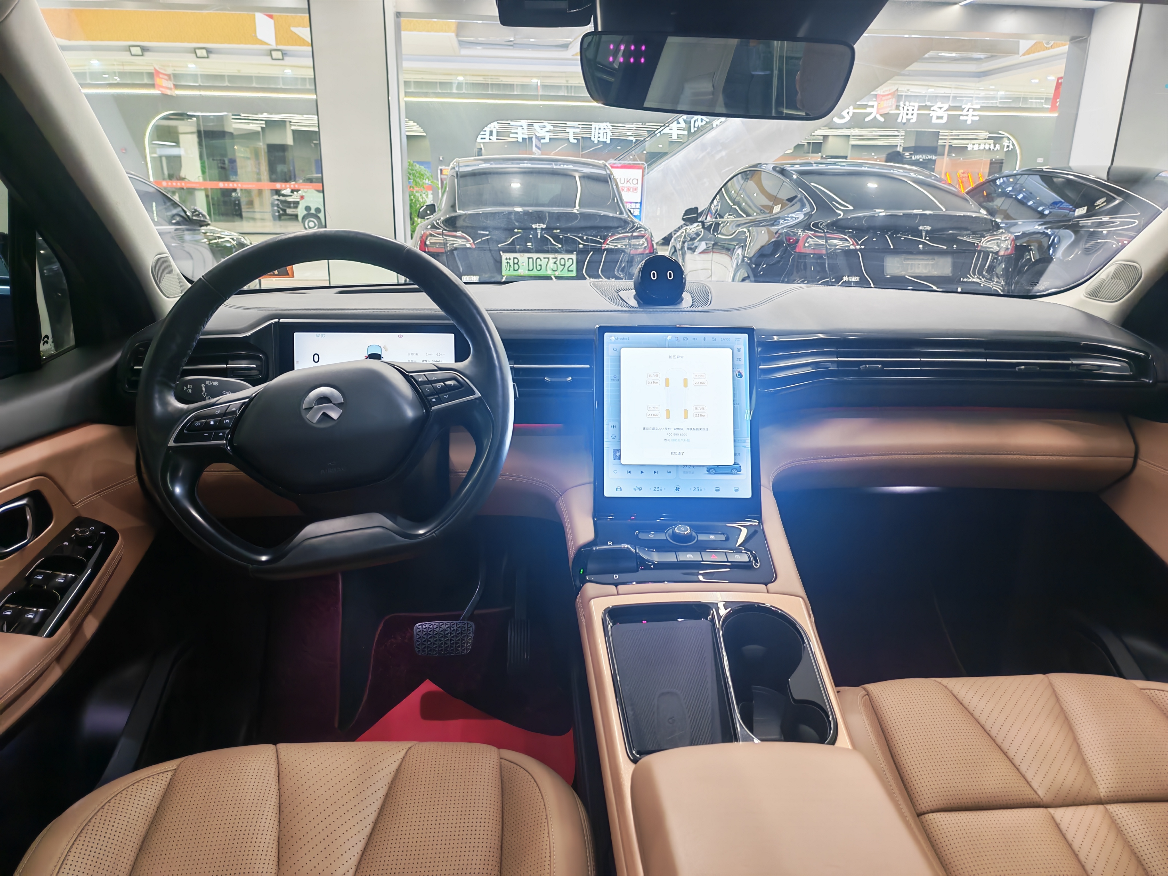 NIO ES8 2018 imagem de carro #9