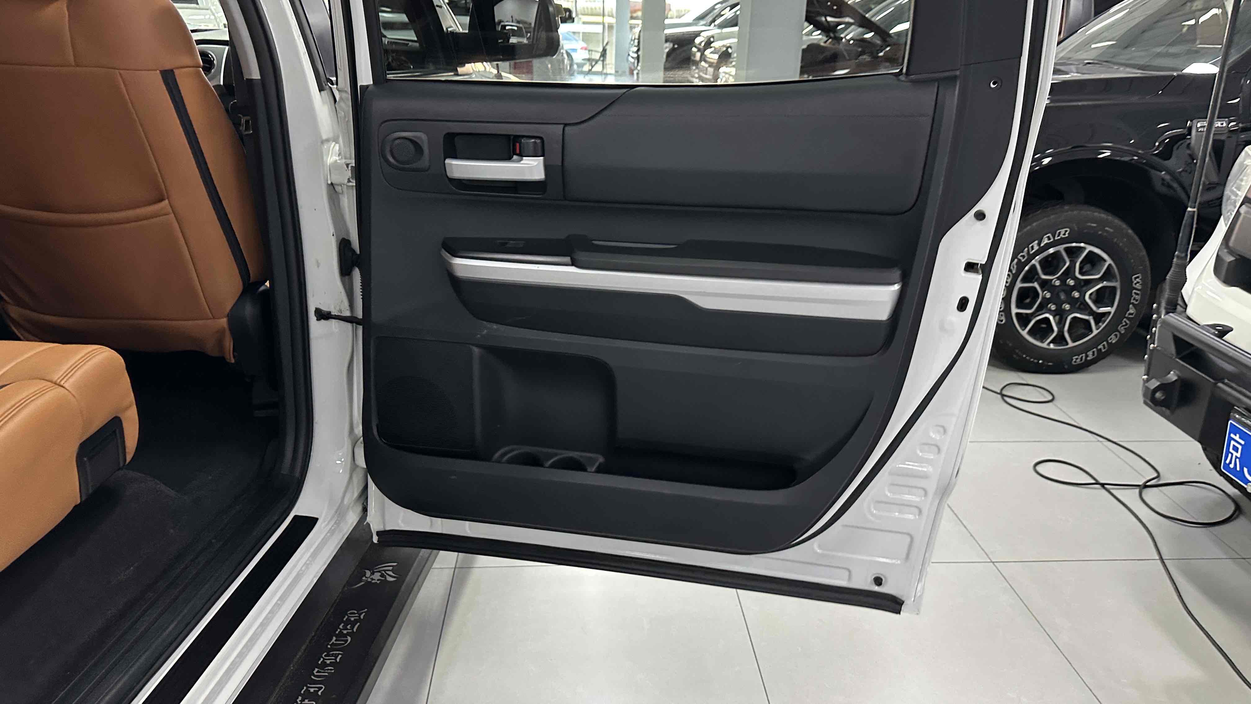 Toyota 2015 #9 Toyota 2015 car image #9