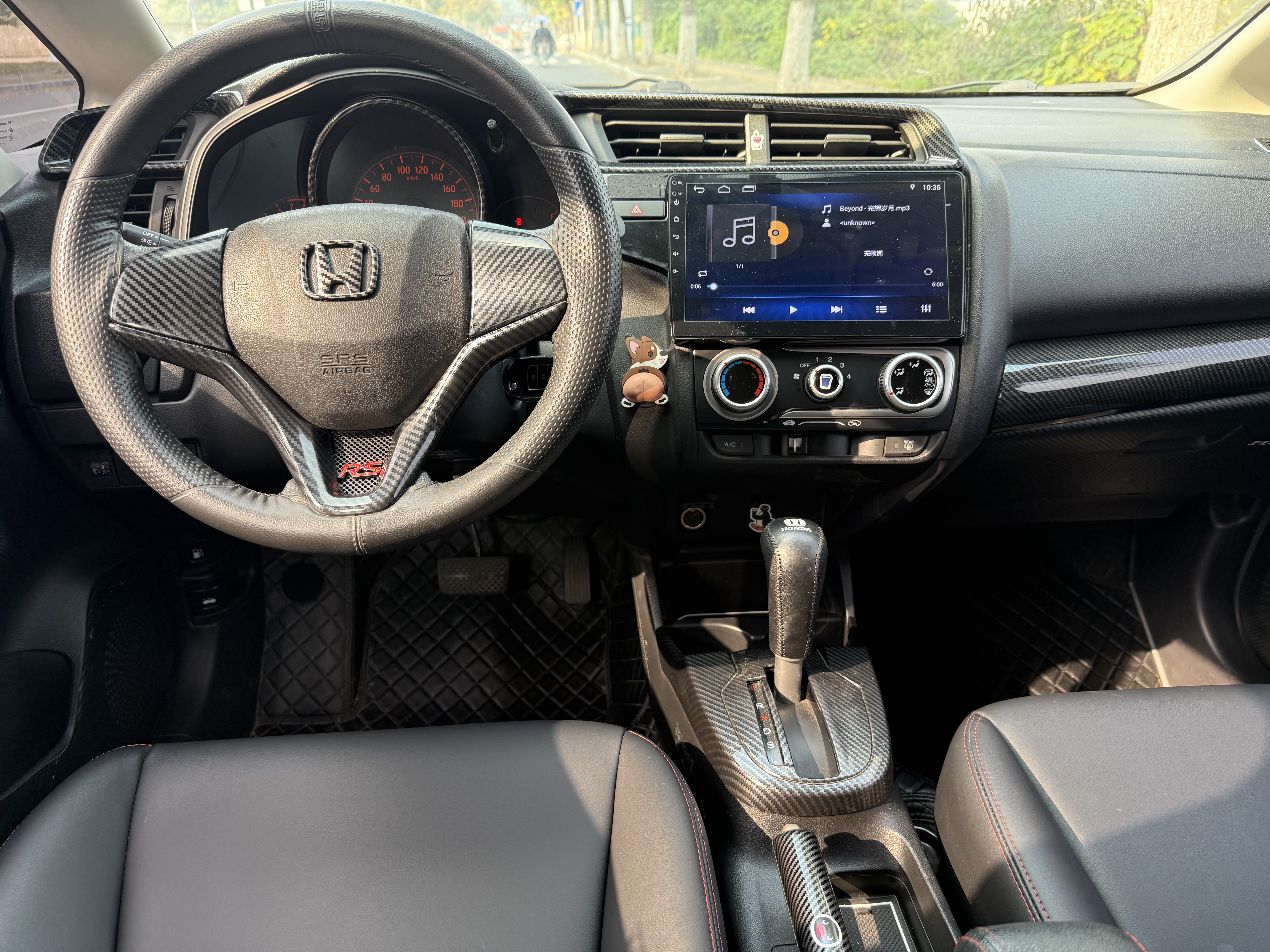 Honda Fit 2019 car image #9