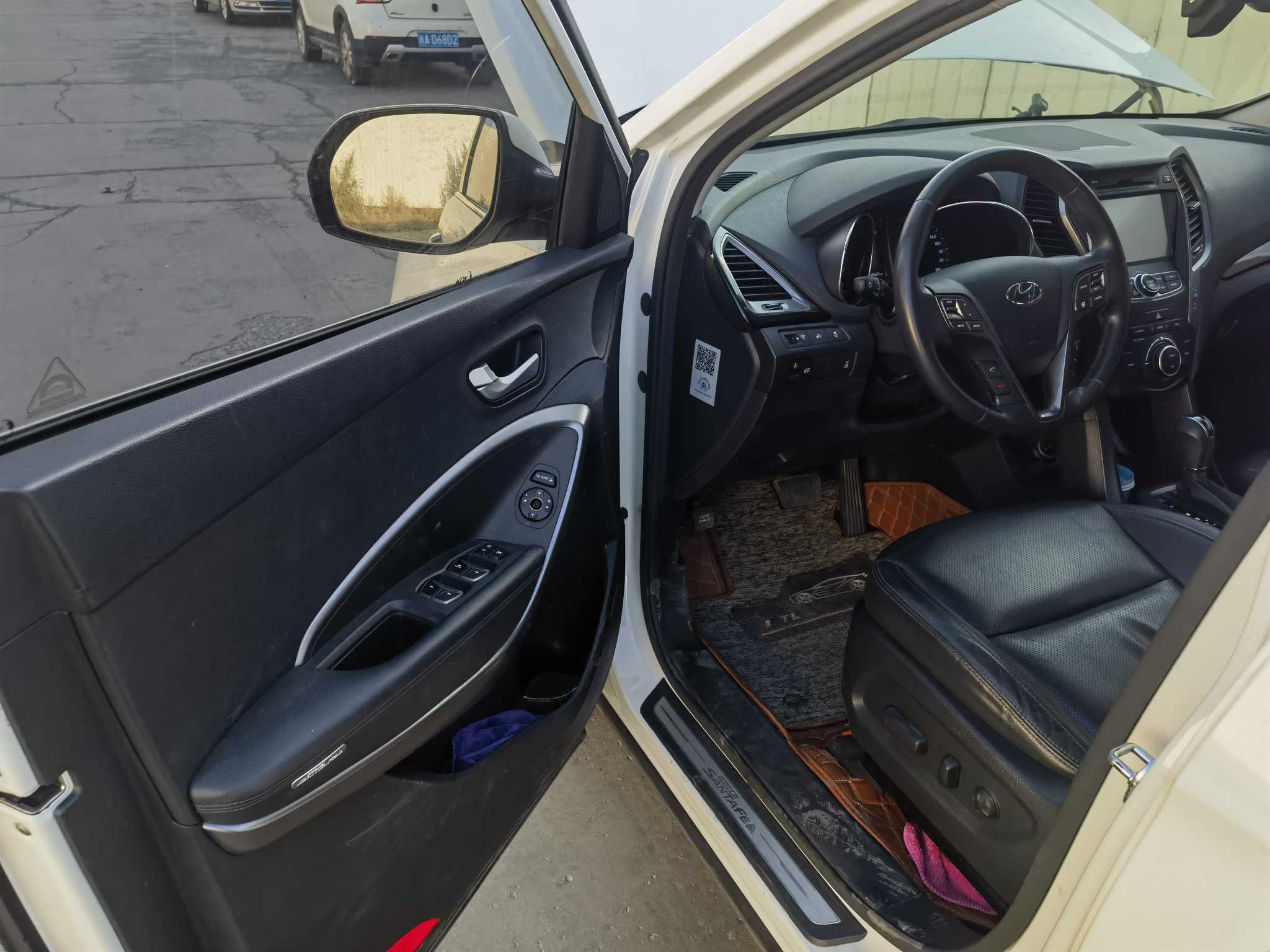 Hyundai Grand Santa Fe 2016 car image #9