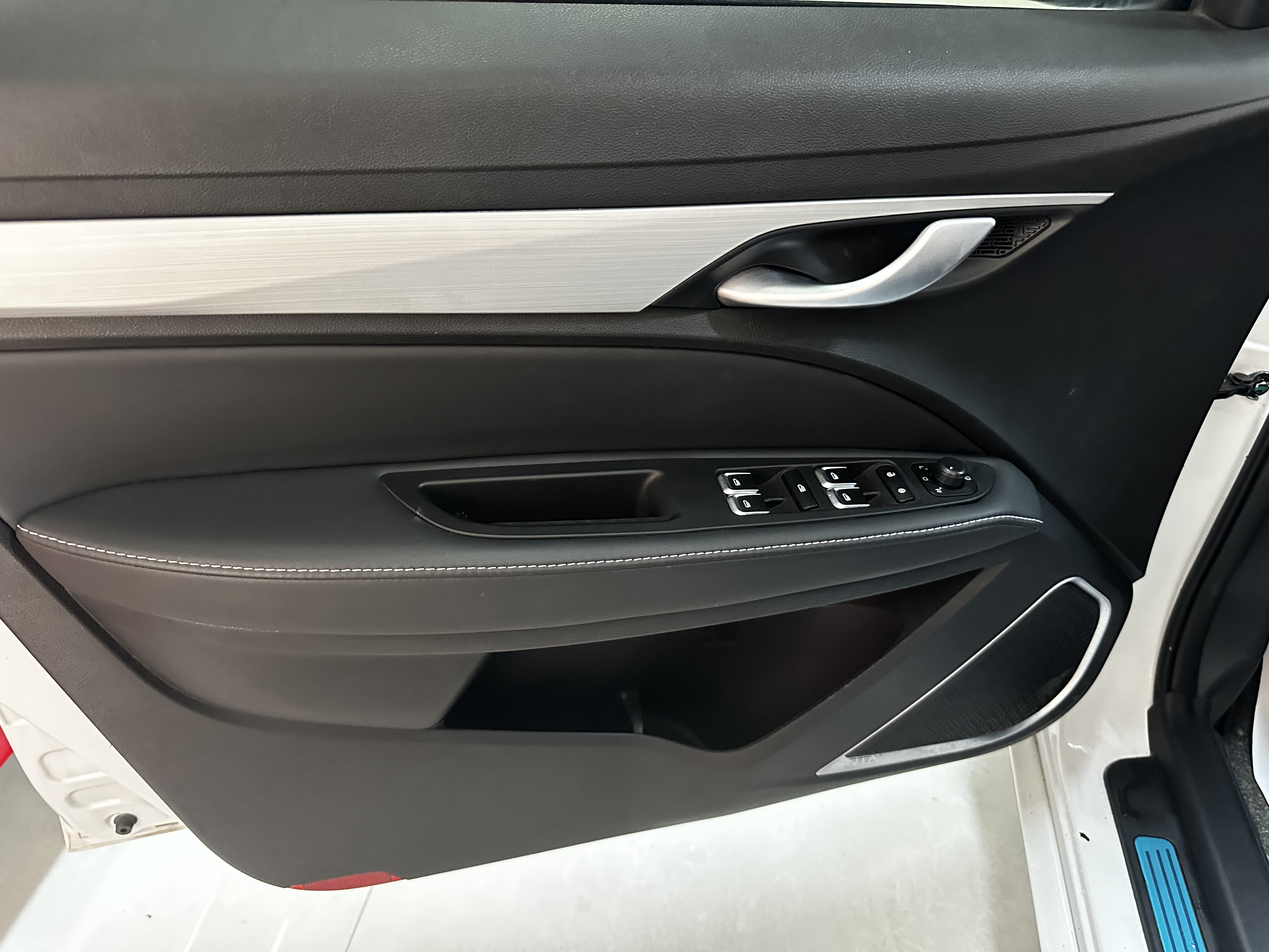 GEELY Emgrand 2018 #9 GEELY Emgrand 2018 car image #9